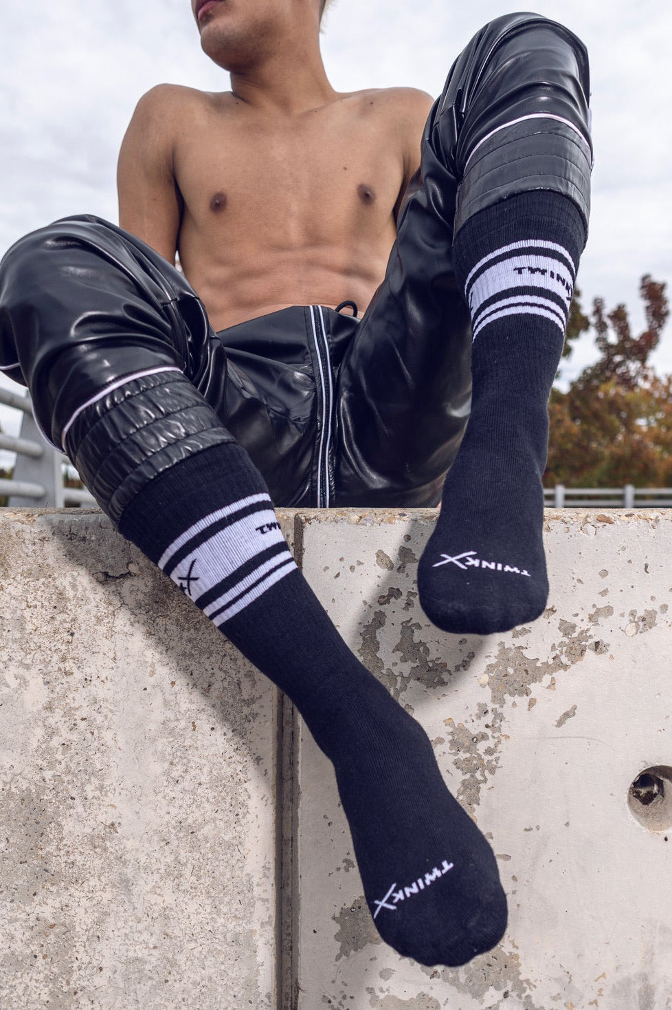 iconic sox I black