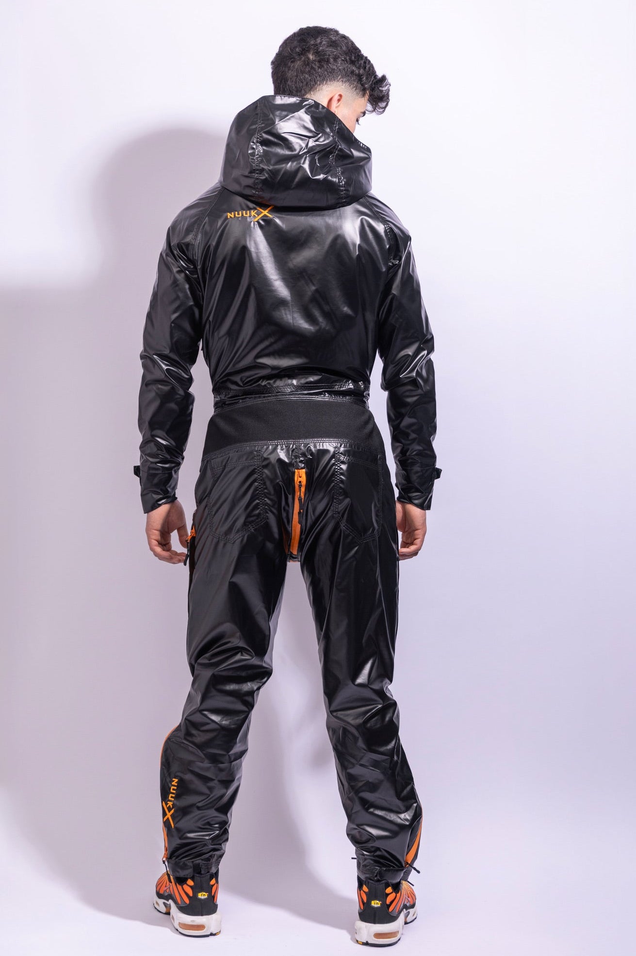 come.x.play fullsuit I iced black/neon orange I nylon pro