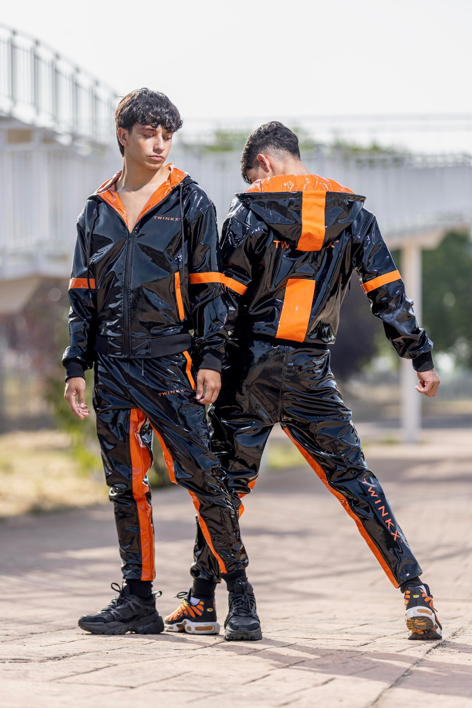 DATINGSTAR SET I BLACK/ORANGE I PVC PRO