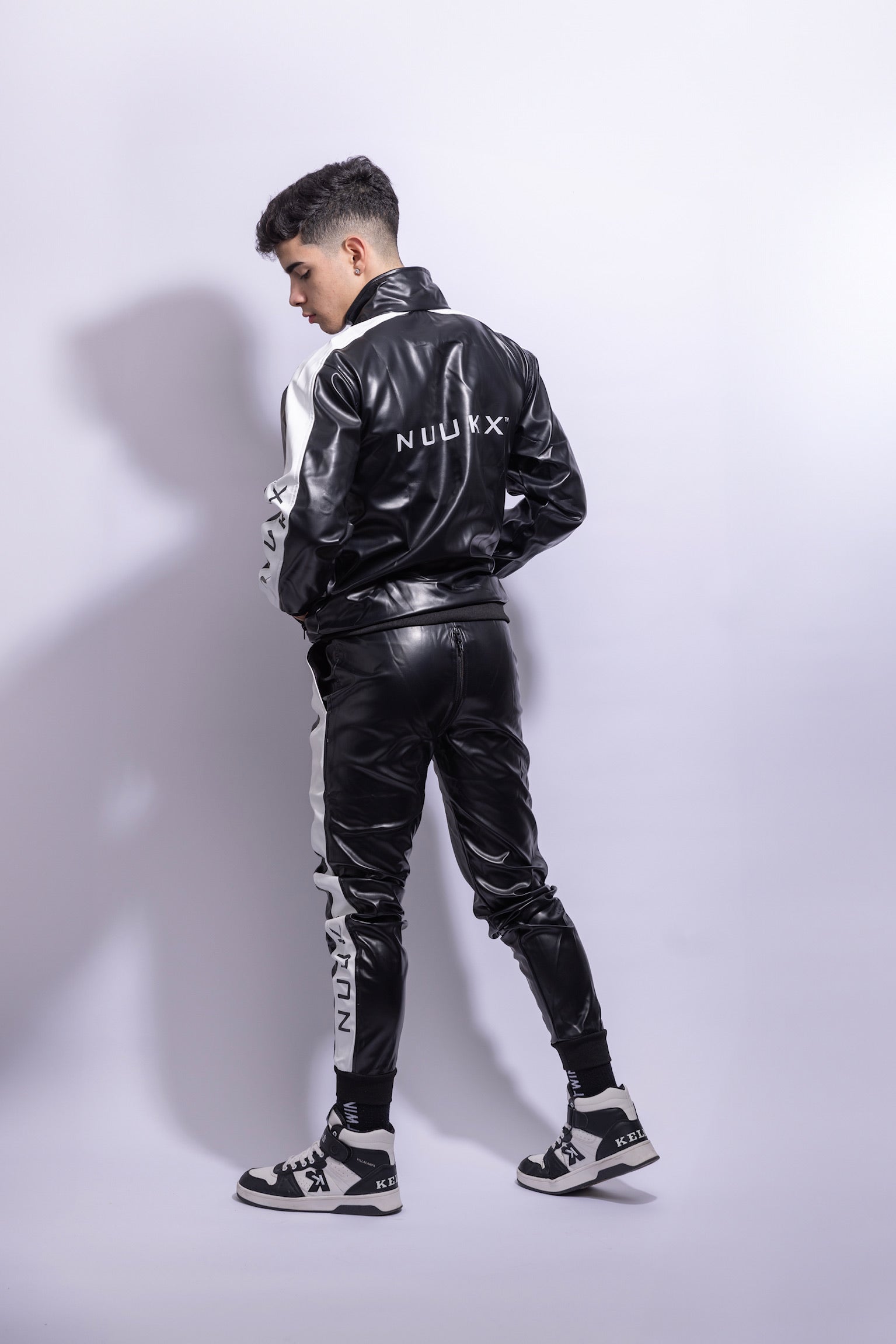 midnight tuned set I black/white I vegan leather
