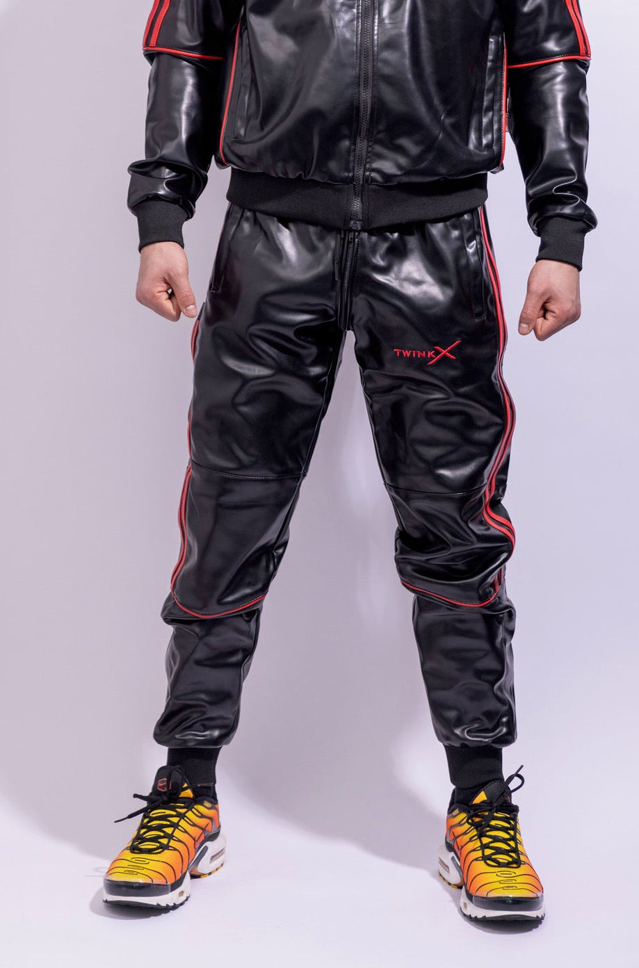 superhero pants I black/red I vegan leather