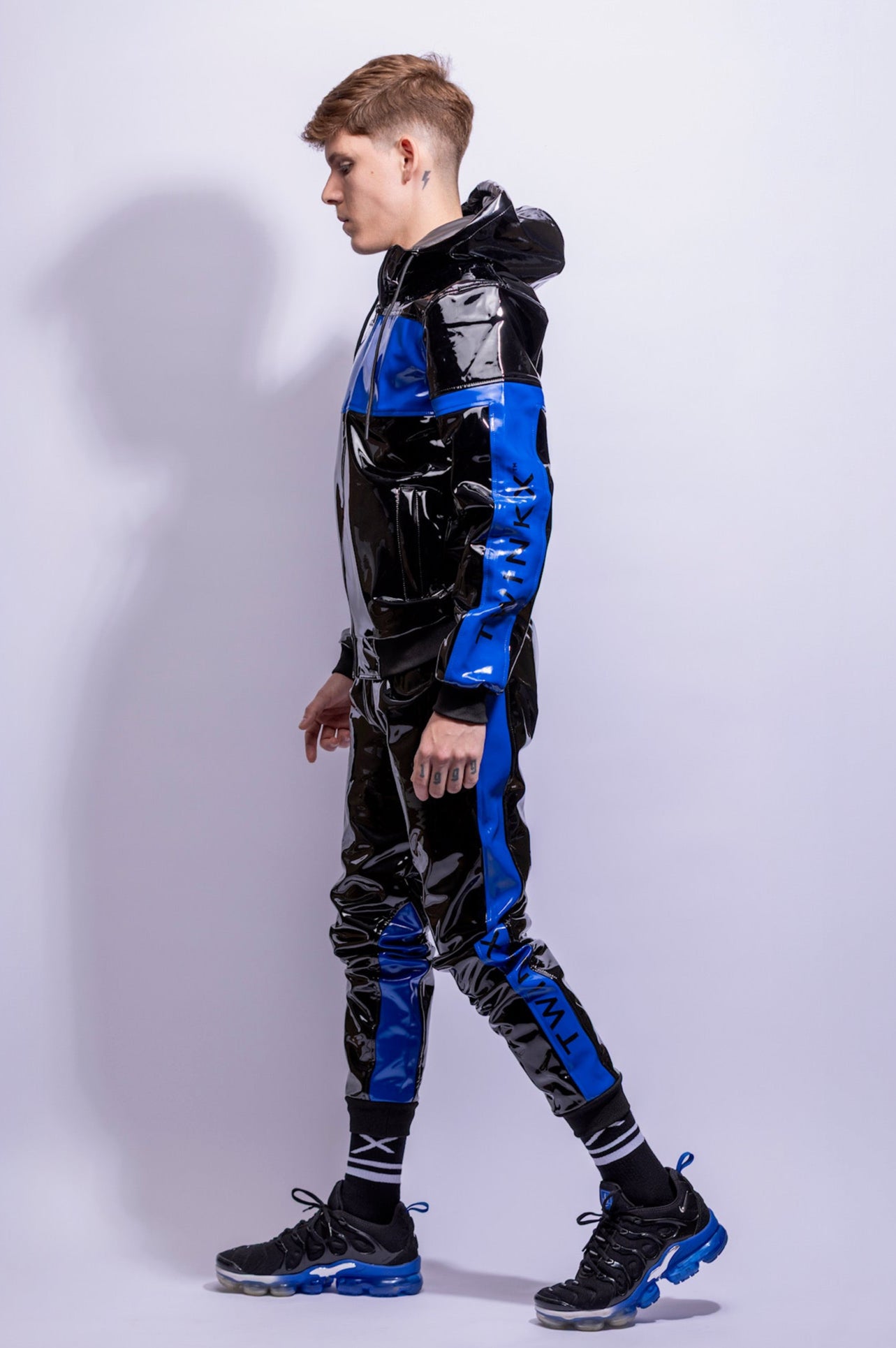 REACT SET I BLACK/BLUE I PVC PRO