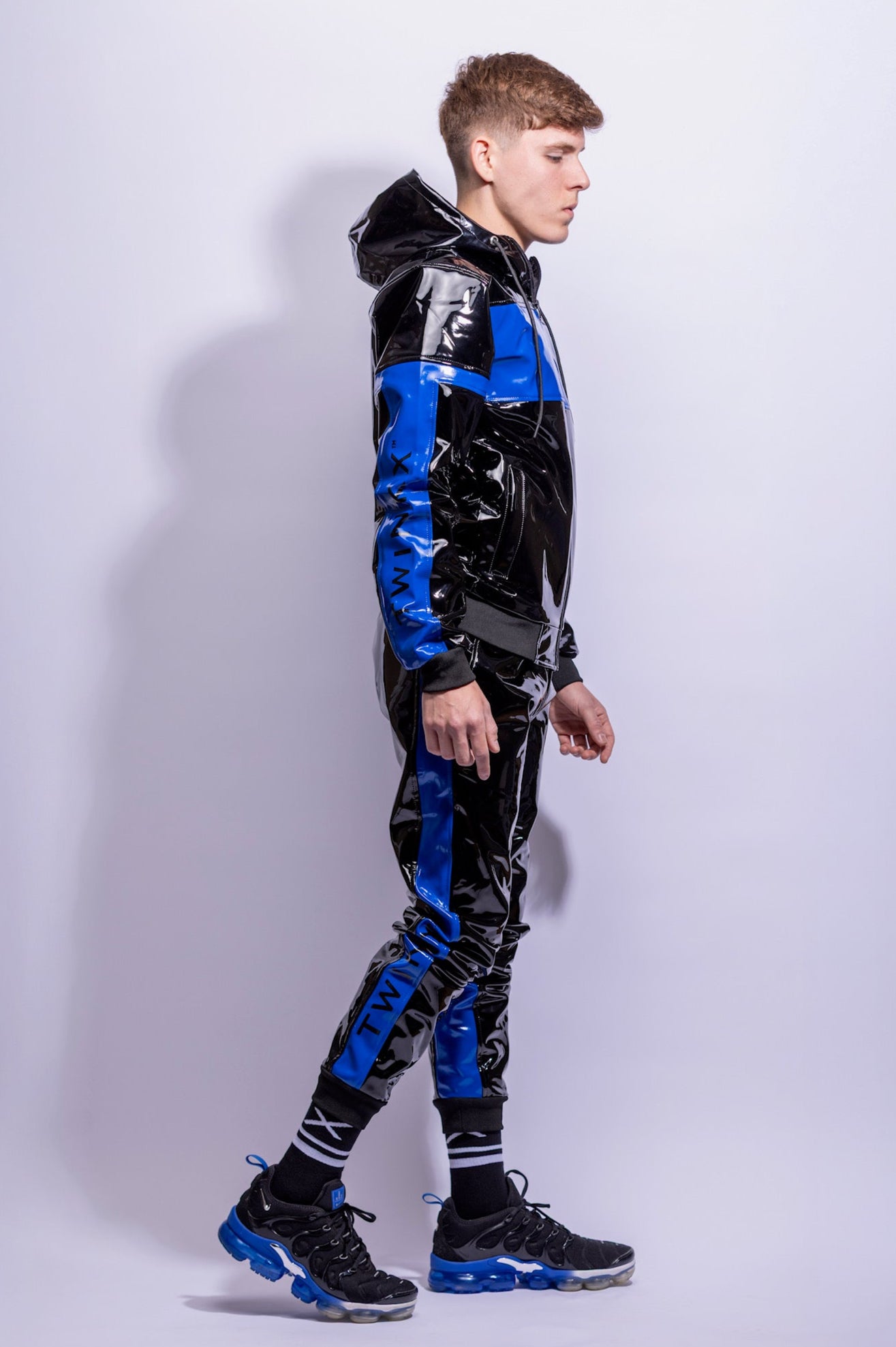 REACT SET I BLACK/BLUE I PVC PRO