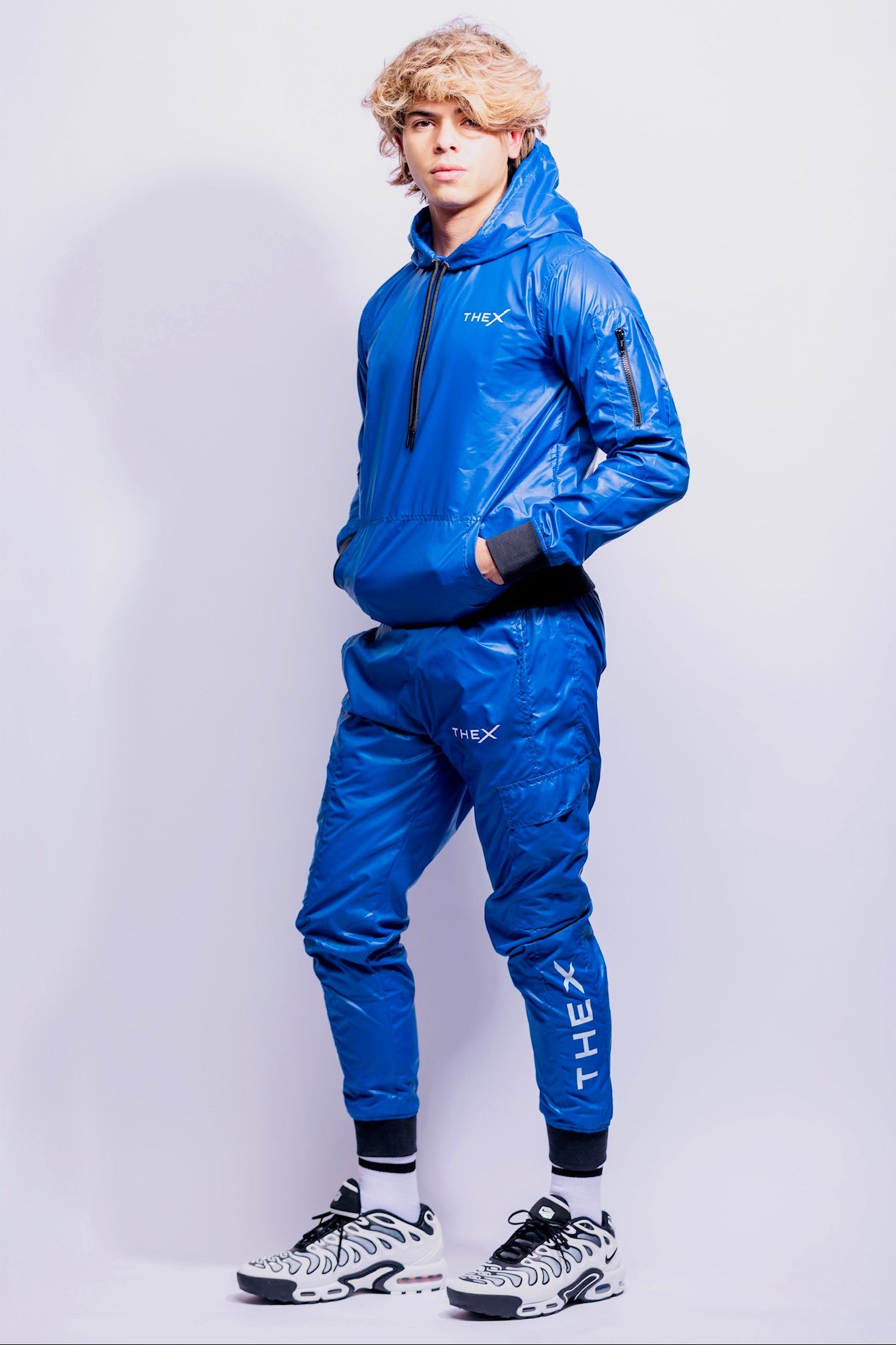 adonis hoodie I royal blue I nylon