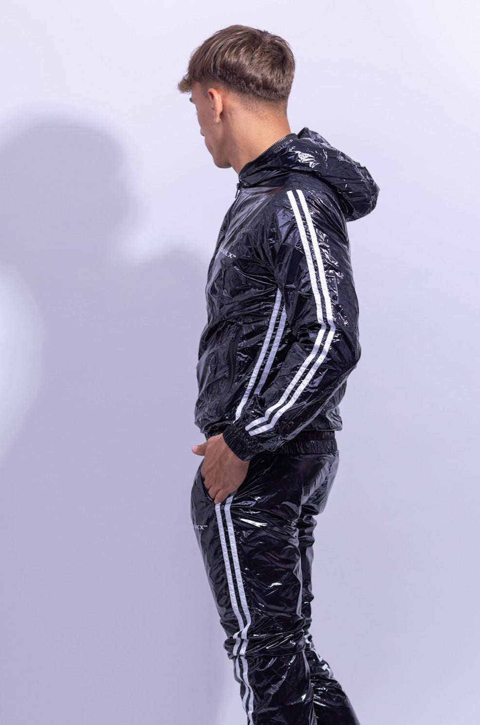 hero jacket I black/white I nylon pro