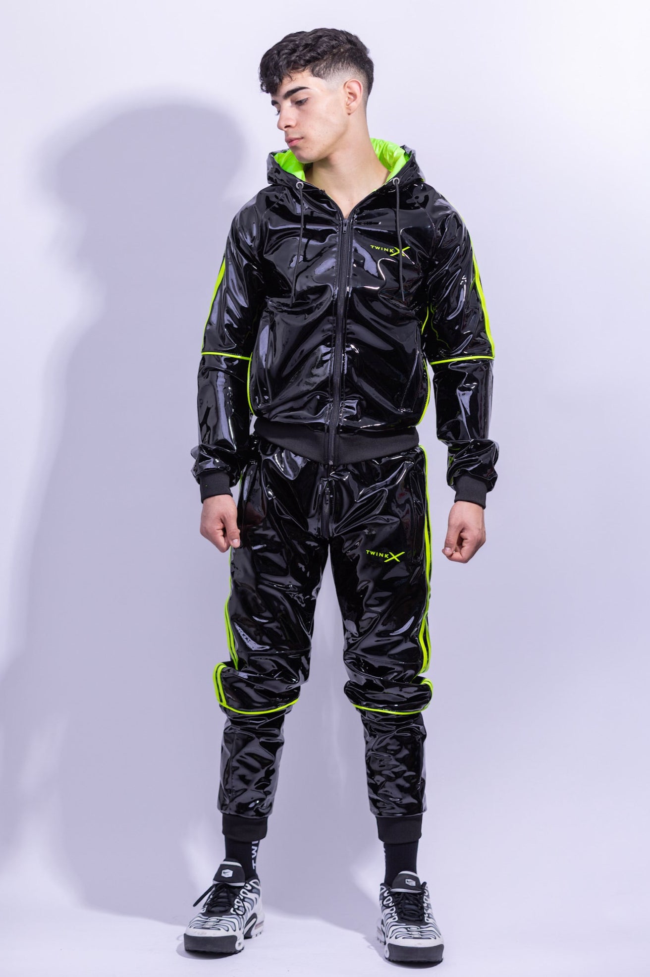 SUPERHERO SET I BLACK/NEON I PVC PRO