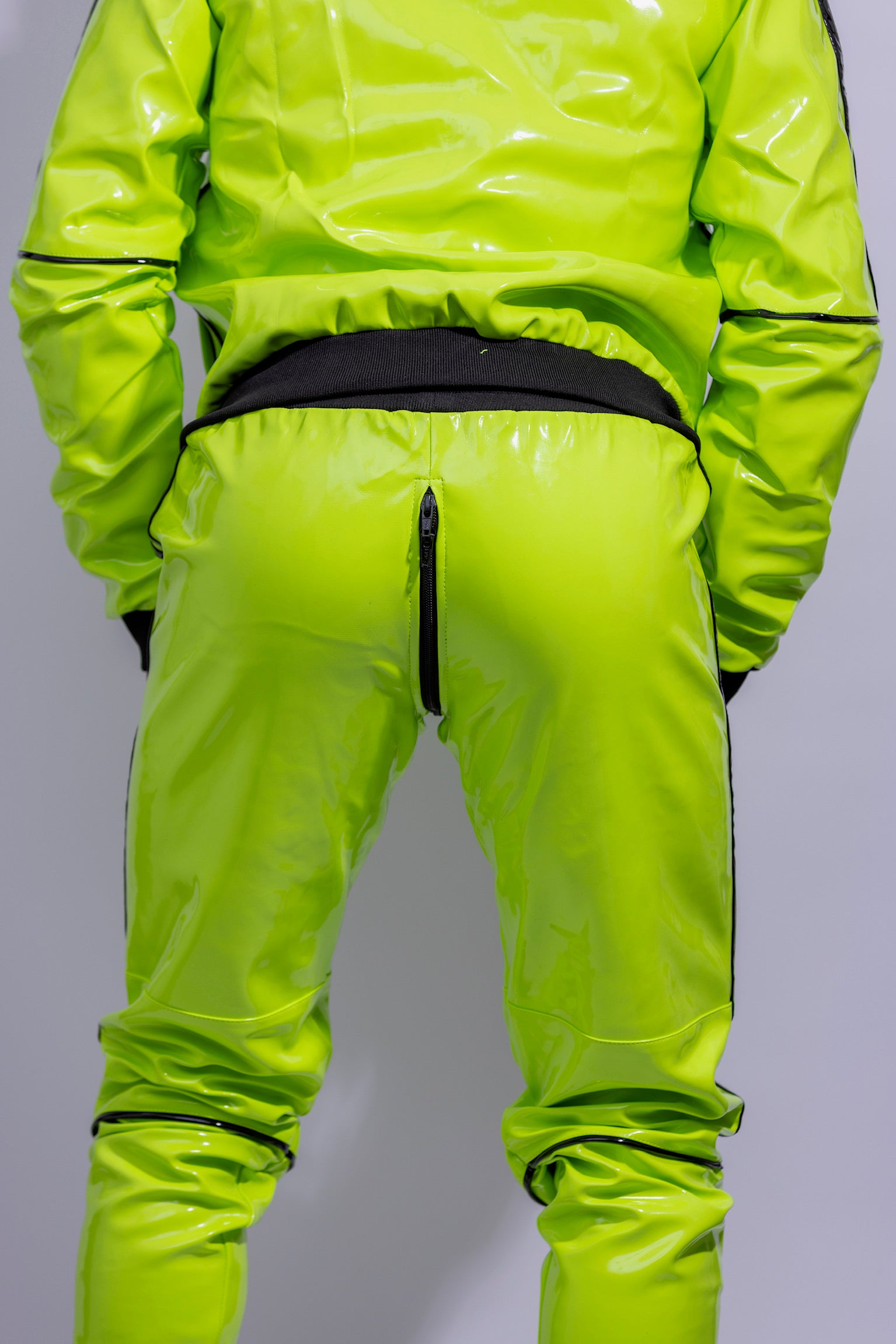 SUPERHERO SET I NEON/BLACK I PVC PRO
