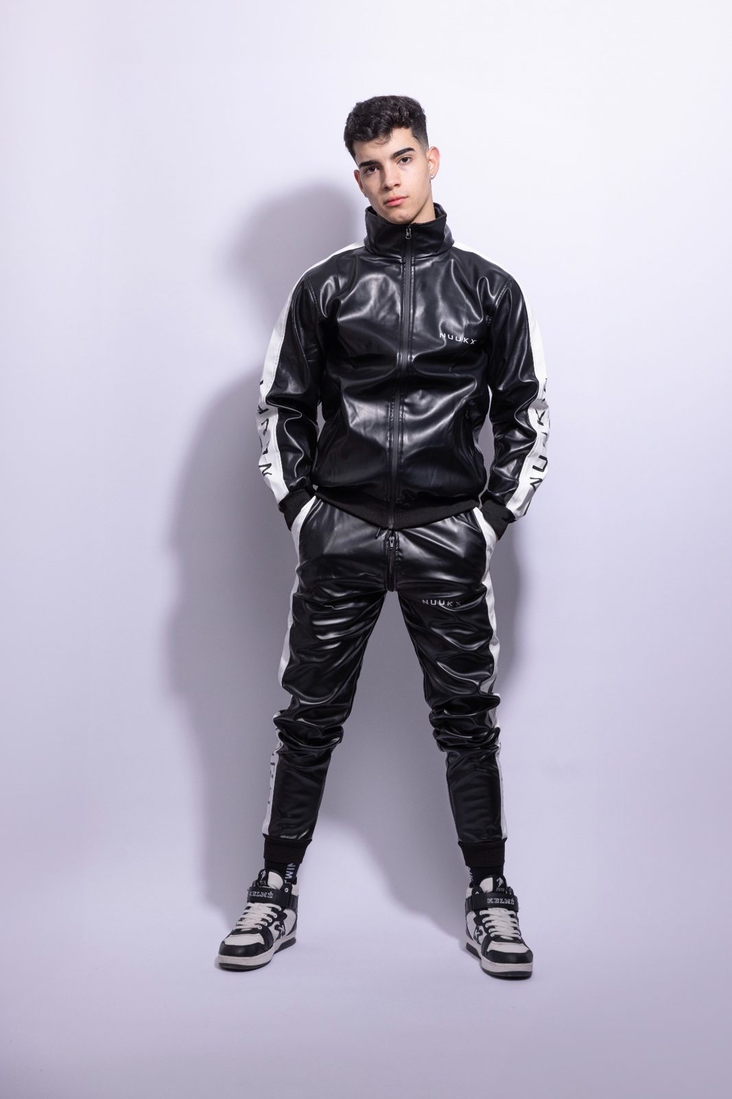 midnight tuned set I black/white I vegan leather