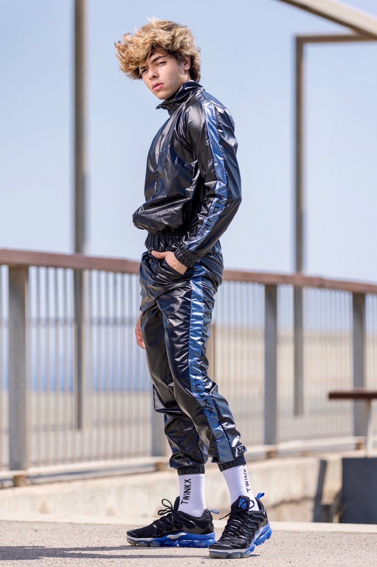 MIDNIGHT Suit – ICED Black/Blue NYLON PRO | Frozen Gloss Finish