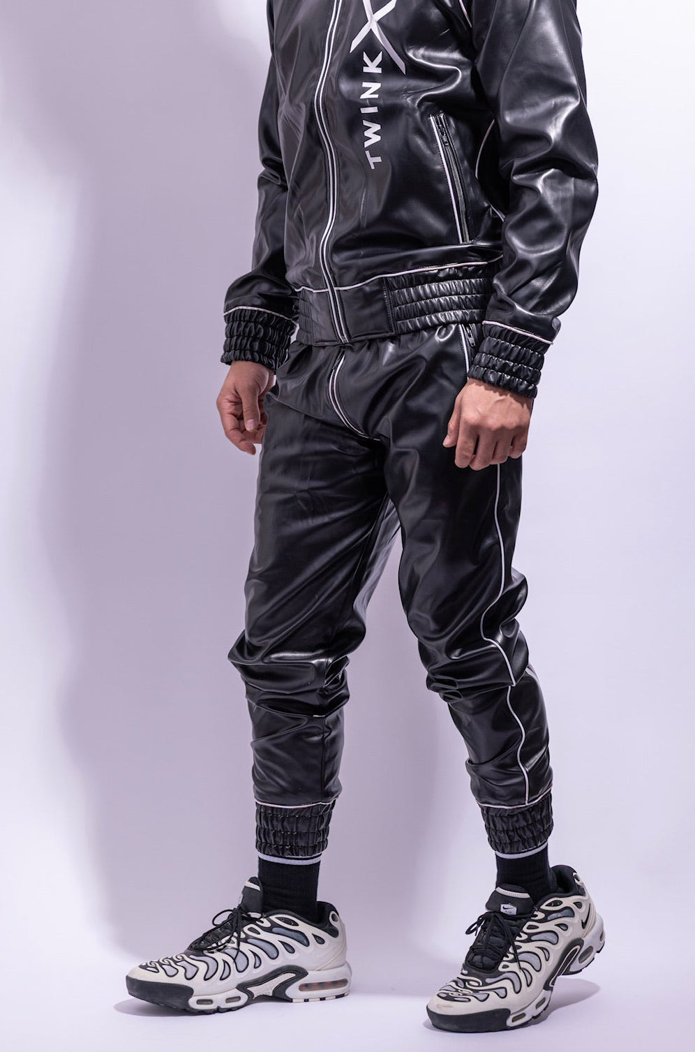 x frame pants I black/white I vegan leather