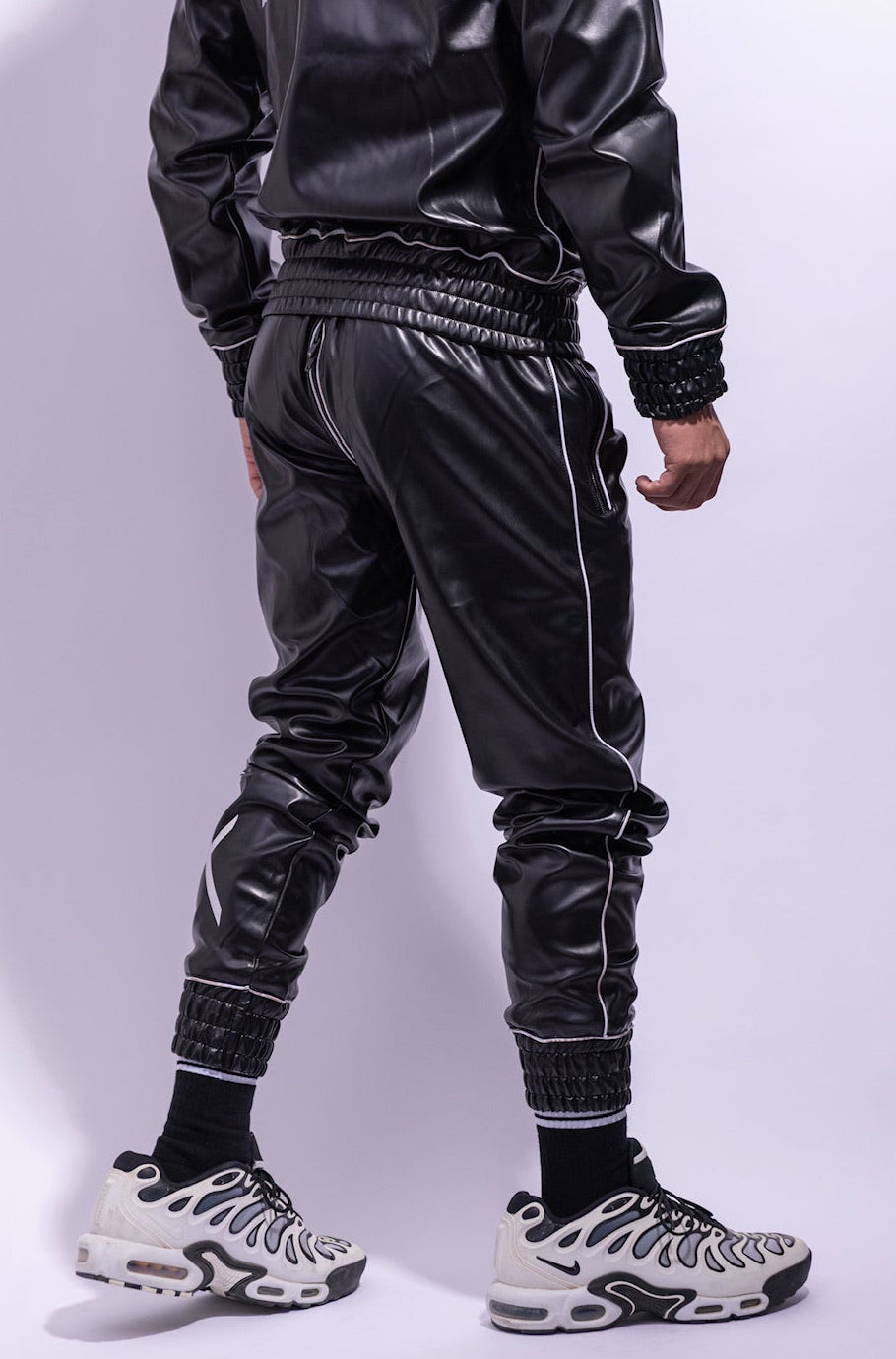 x frame pants I black/white I vegan leather