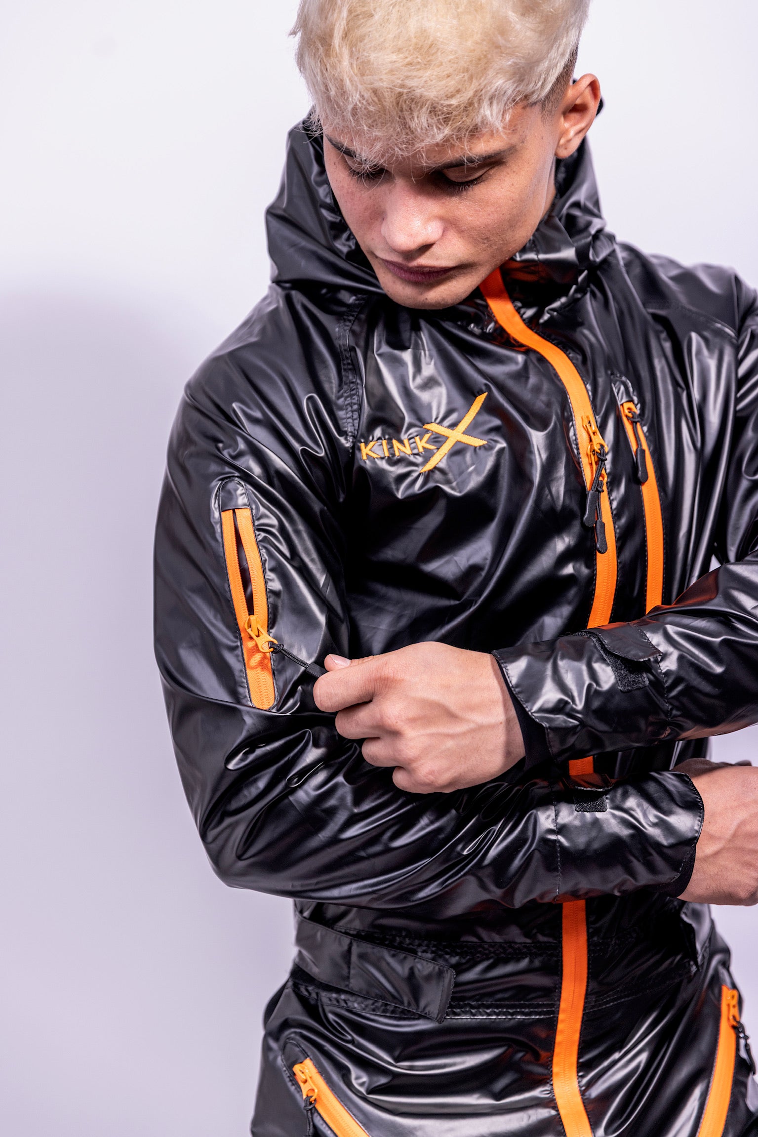 come.x.play fullsuit I iced black/neon orange I nylon pro