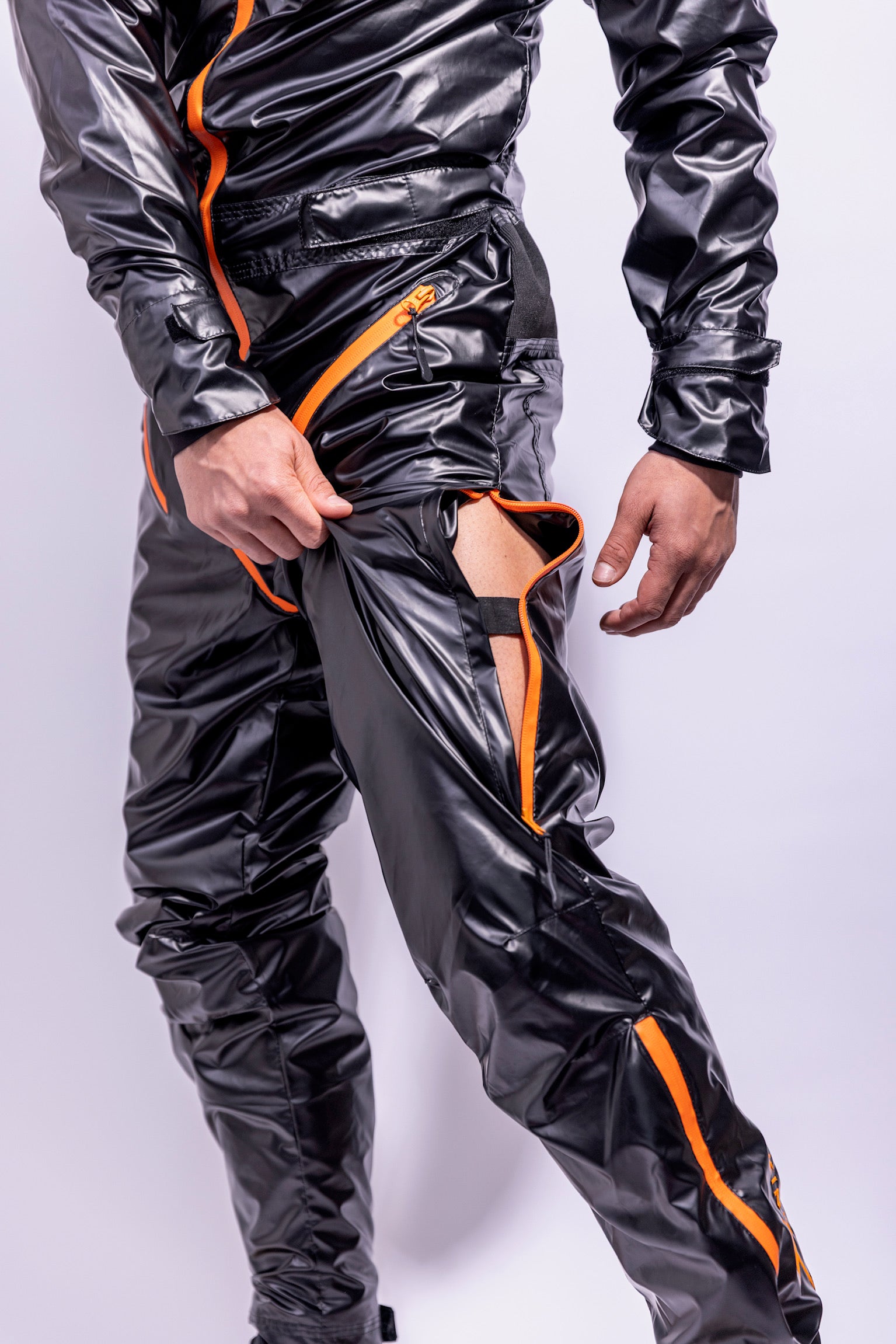 come.x.play fullsuit I iced black/neon orange I nylon pro