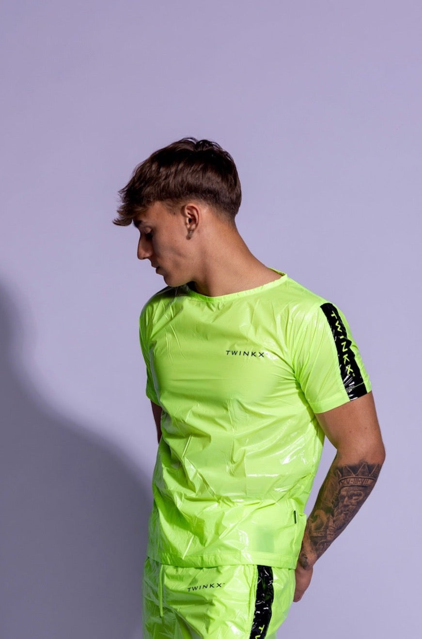 midnight t-shirt I neon ⛱️ beach I nylon PRO