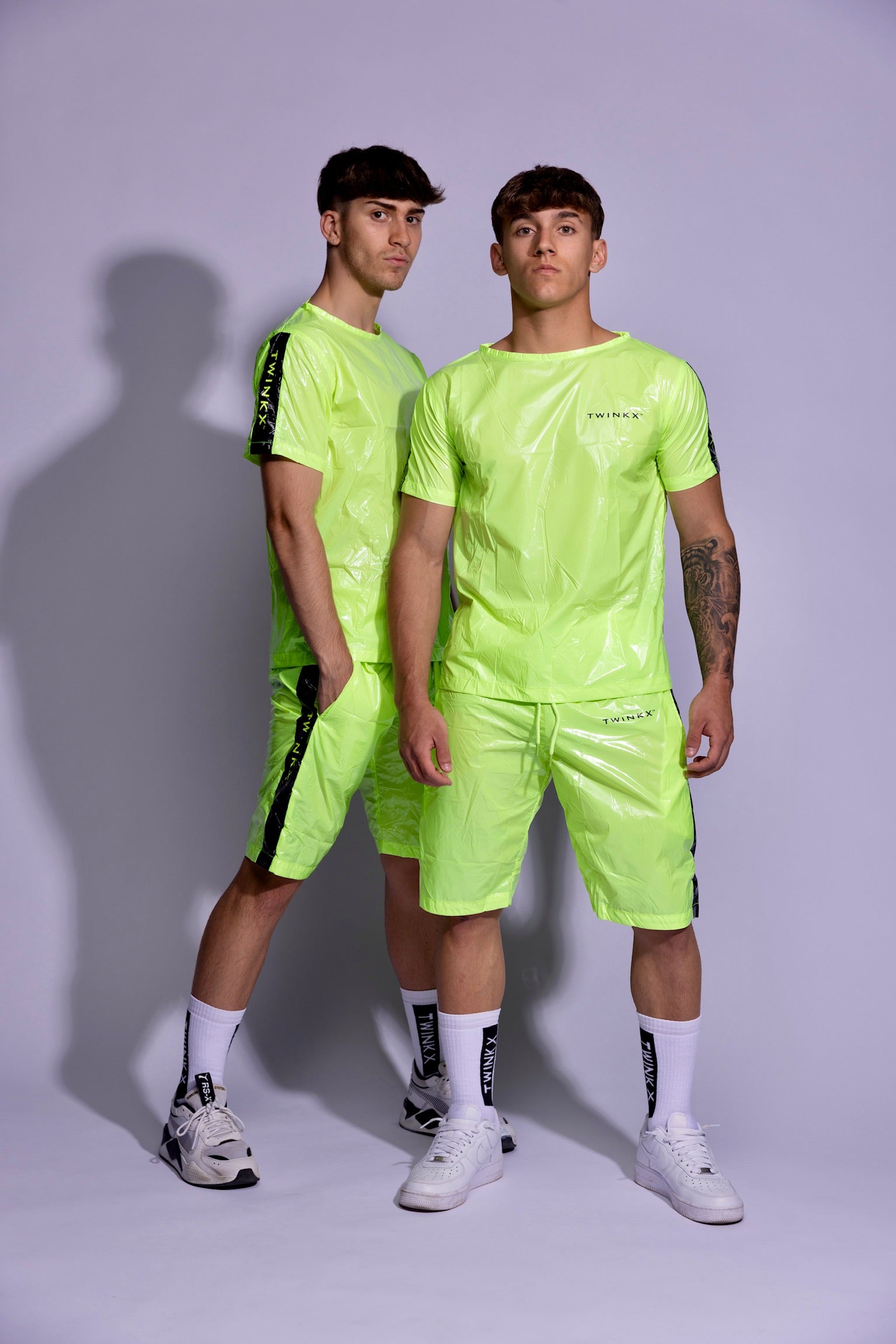 MIDNIGHT BEACH SET I NEON ⛱️ BEACH | NYLON PRO