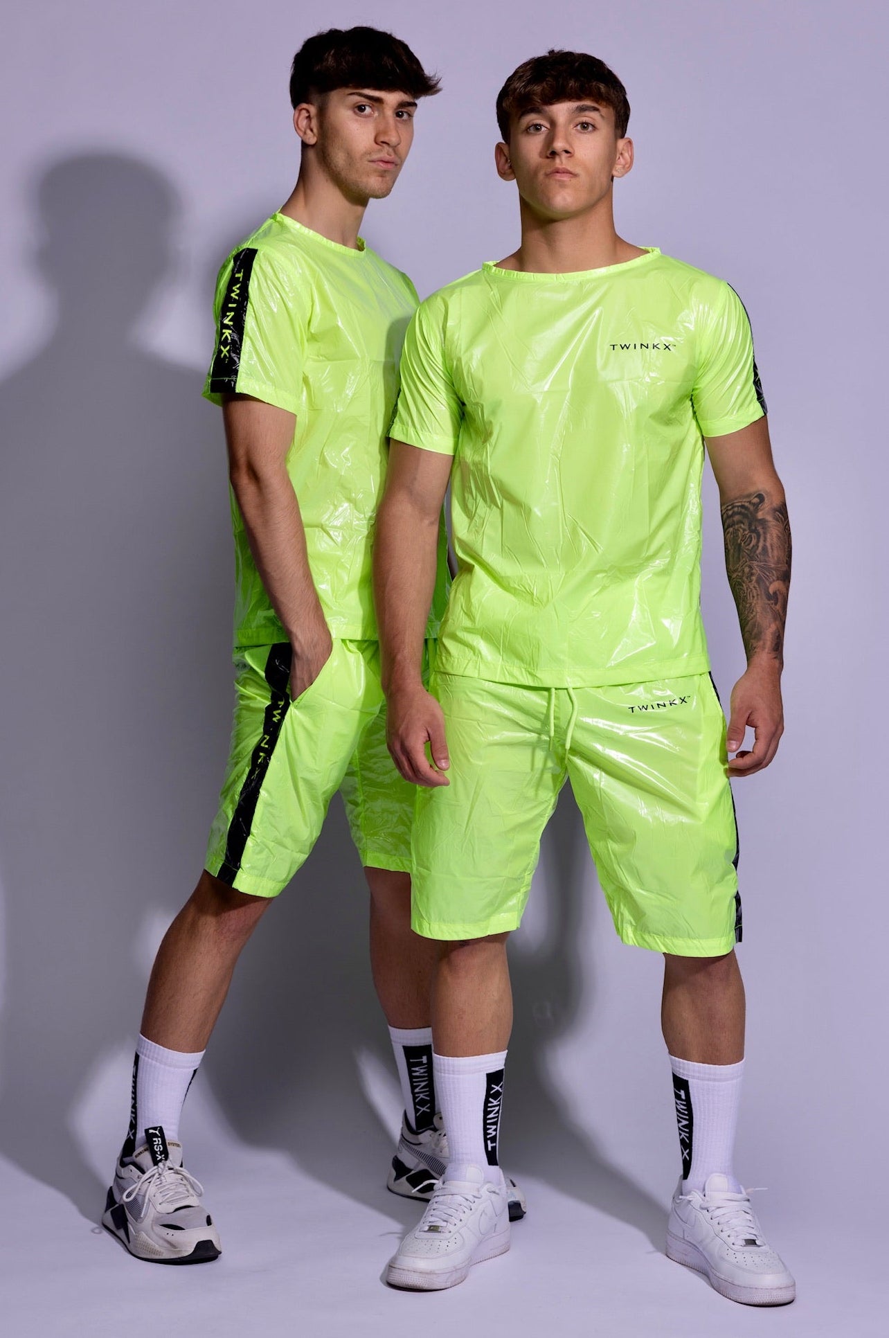 MIDNIGHT BEACH SET I NEON ⛱️ BEACH | NYLON PRO