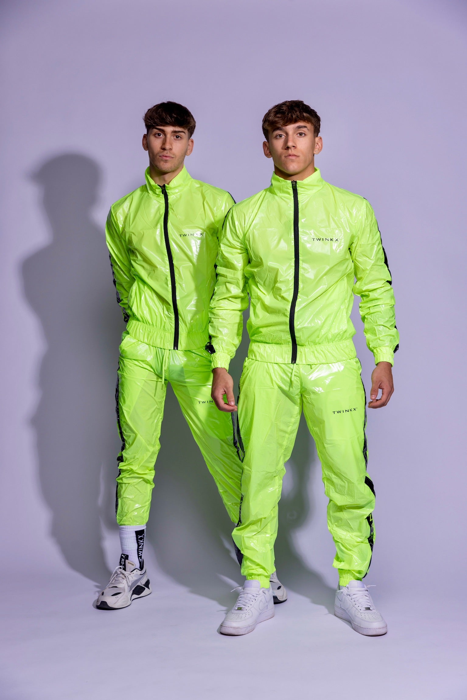 MIDNIGHT SET I NEON ⛱️ BEACH | NYLON PRO