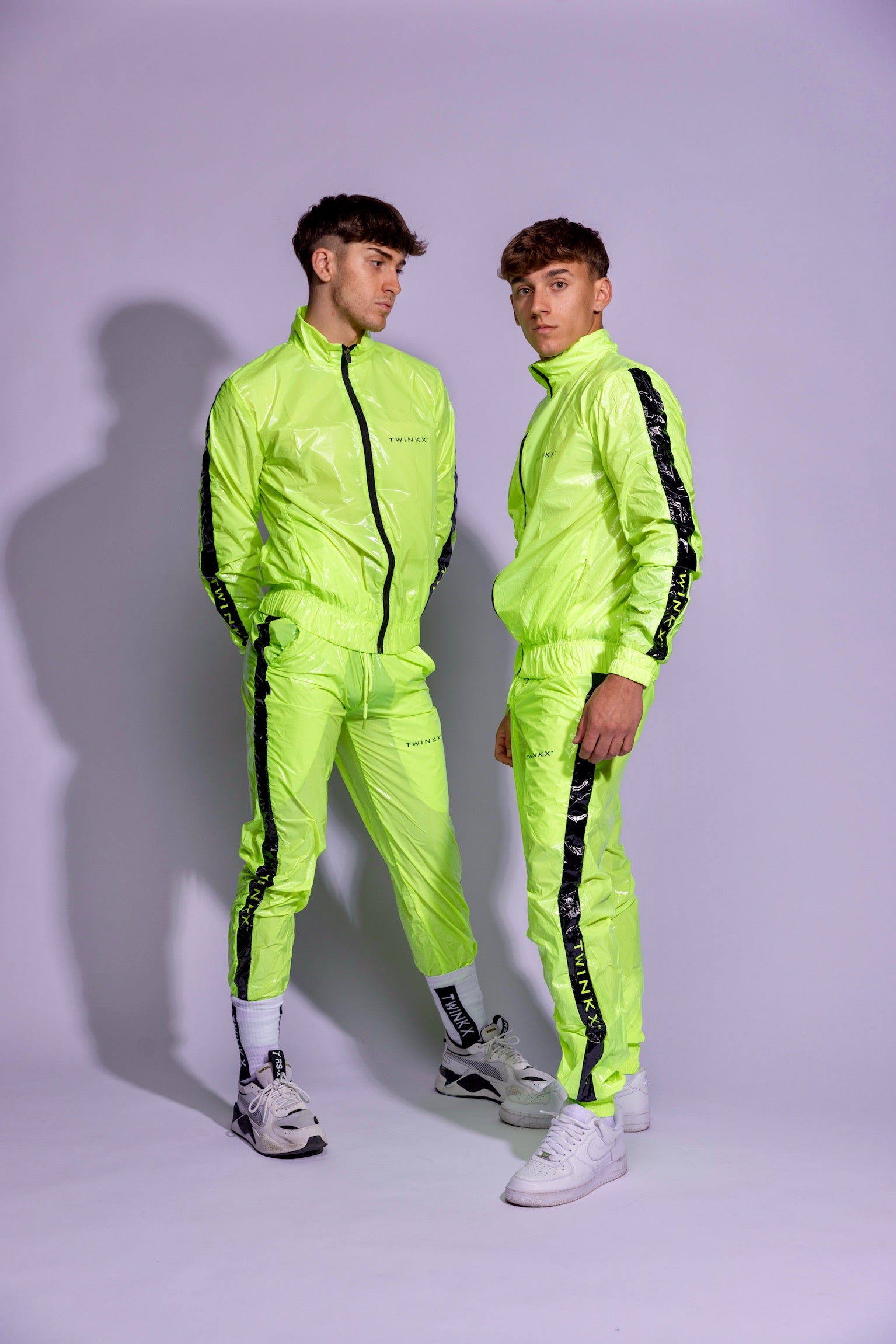midnight pants I neon ⛱️ beach I nylon PRO