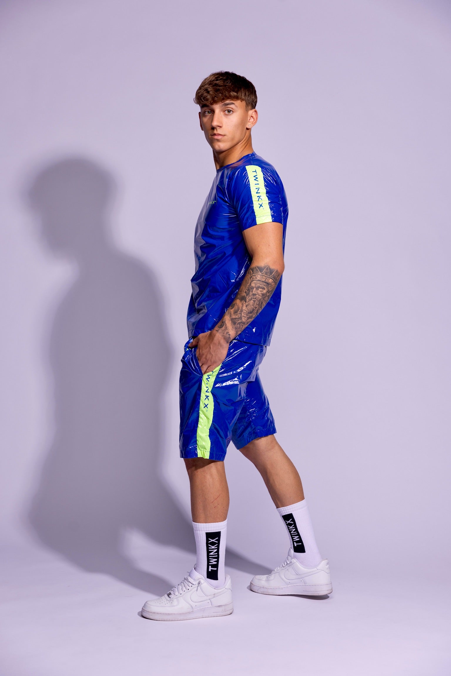 midnight t-shirt I blue 🏝️ island I nylon PRO