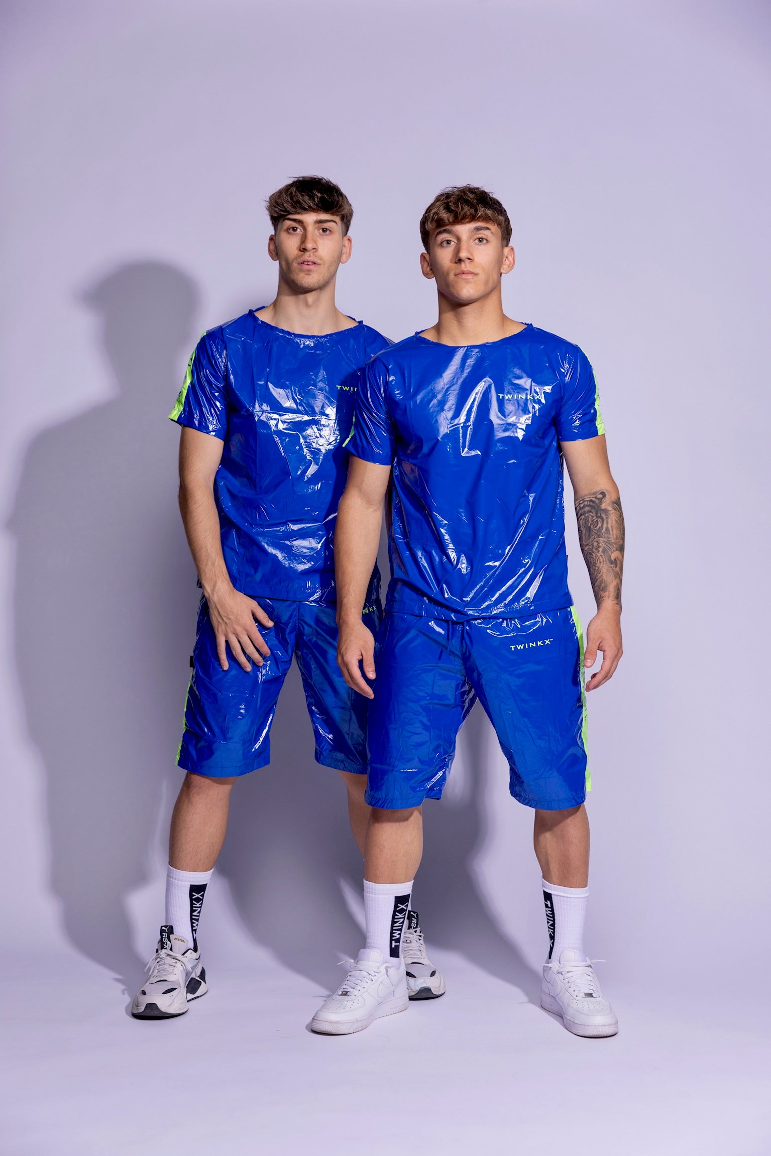 midnight t-shirt I blue 🏝️ island I nylon PRO