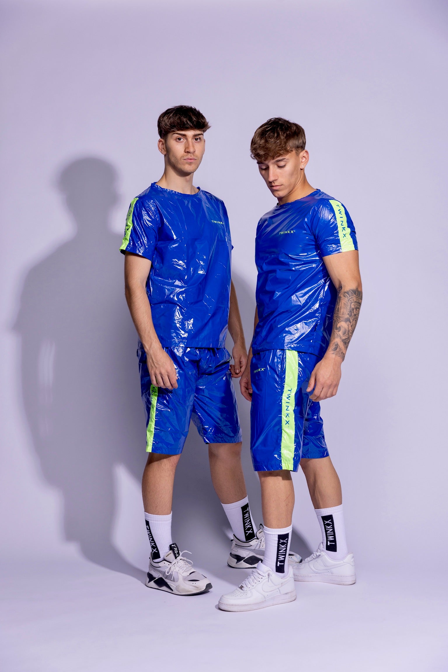 midnight t-shirt I blue 🏝️ island I nylon PRO