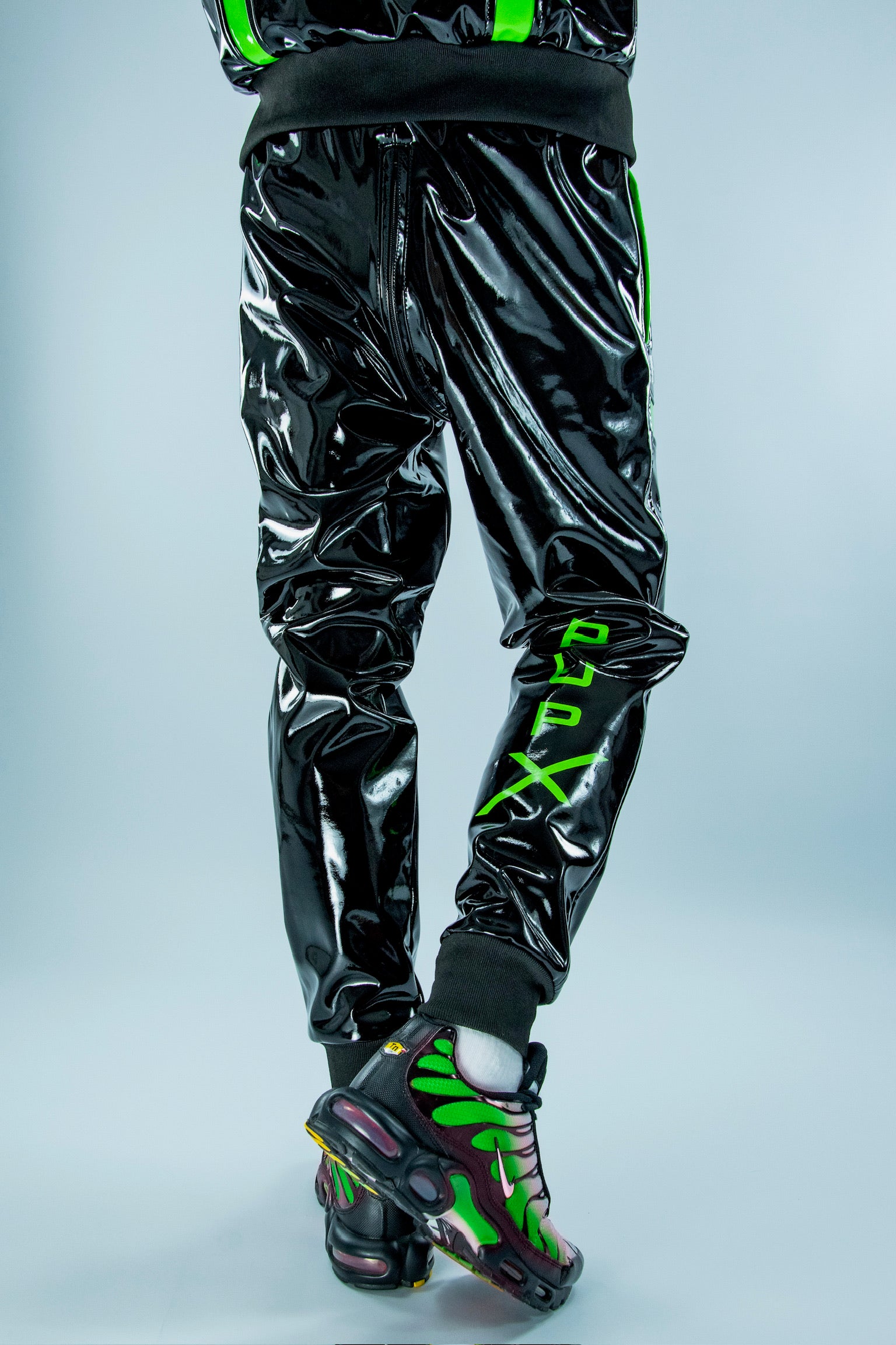 nuzzle pants I black/green I pvc pro