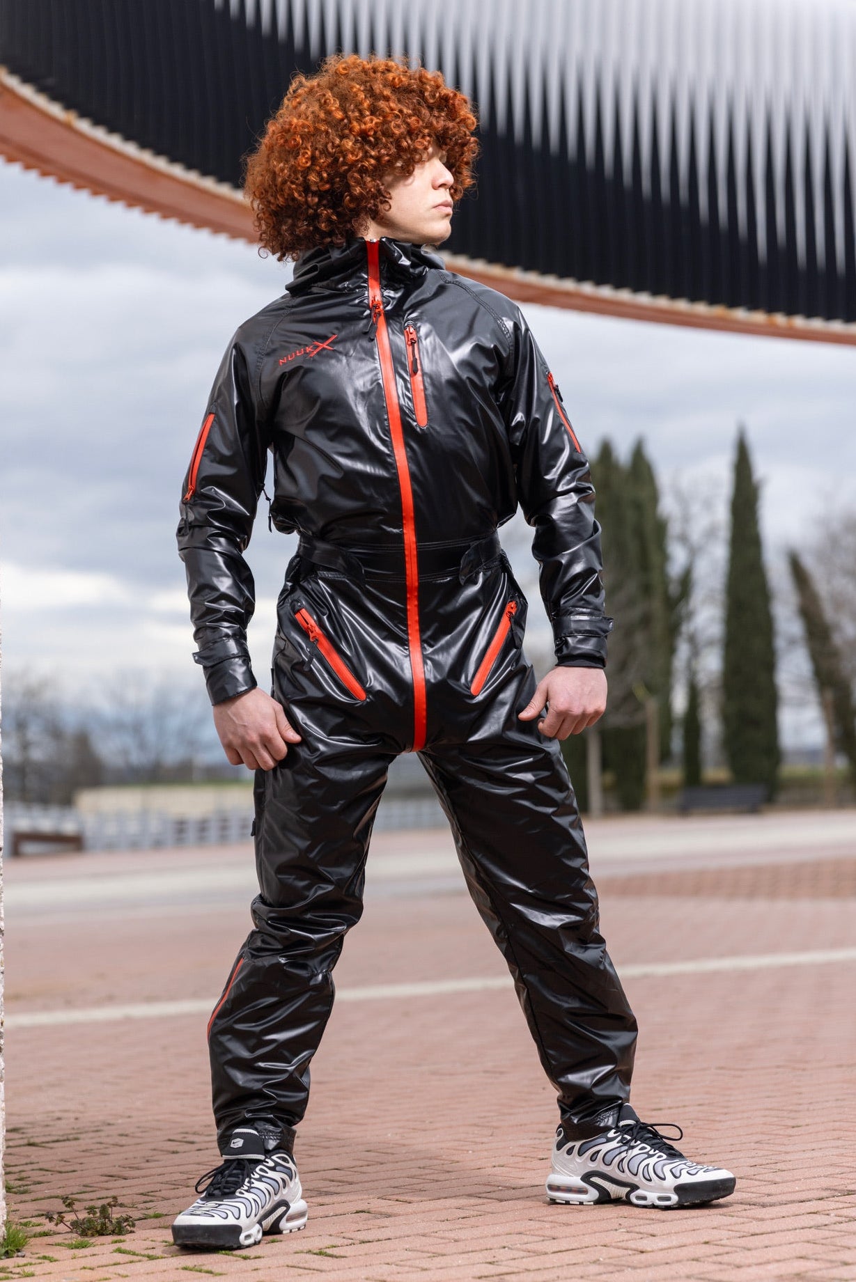 come.x.play fullsuit I iced black/red I nylon pro