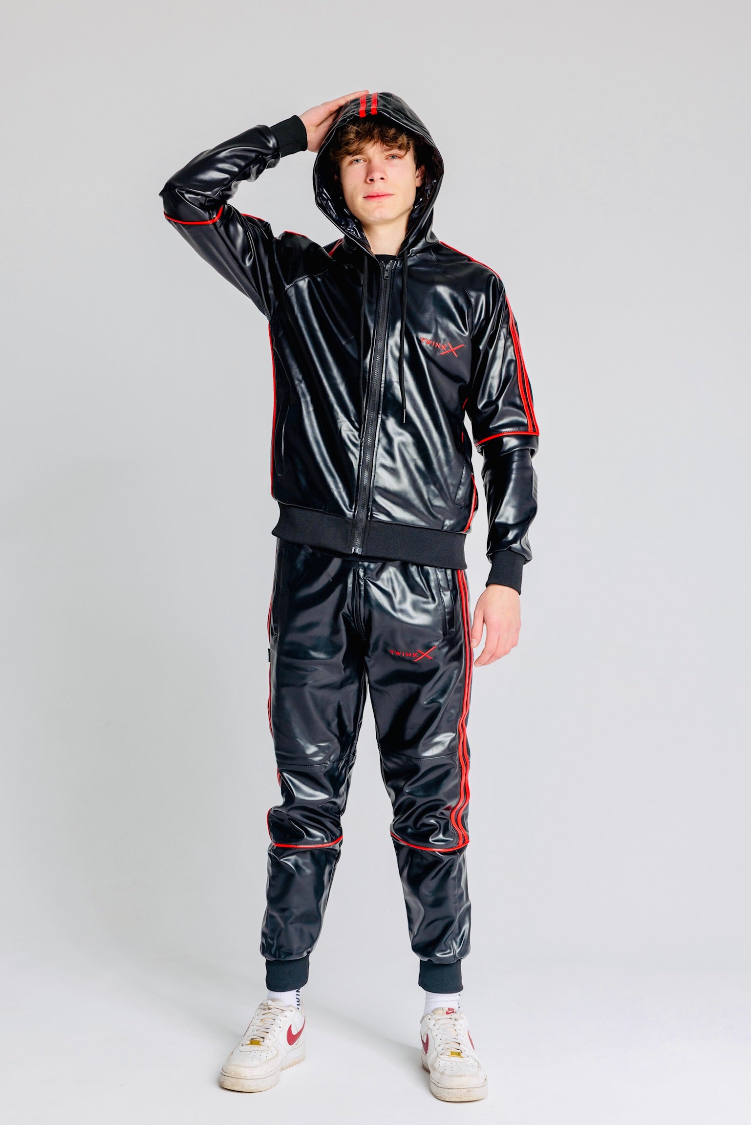 SUPERHERO SET I BLACK/RED I VEGAN LEATHER