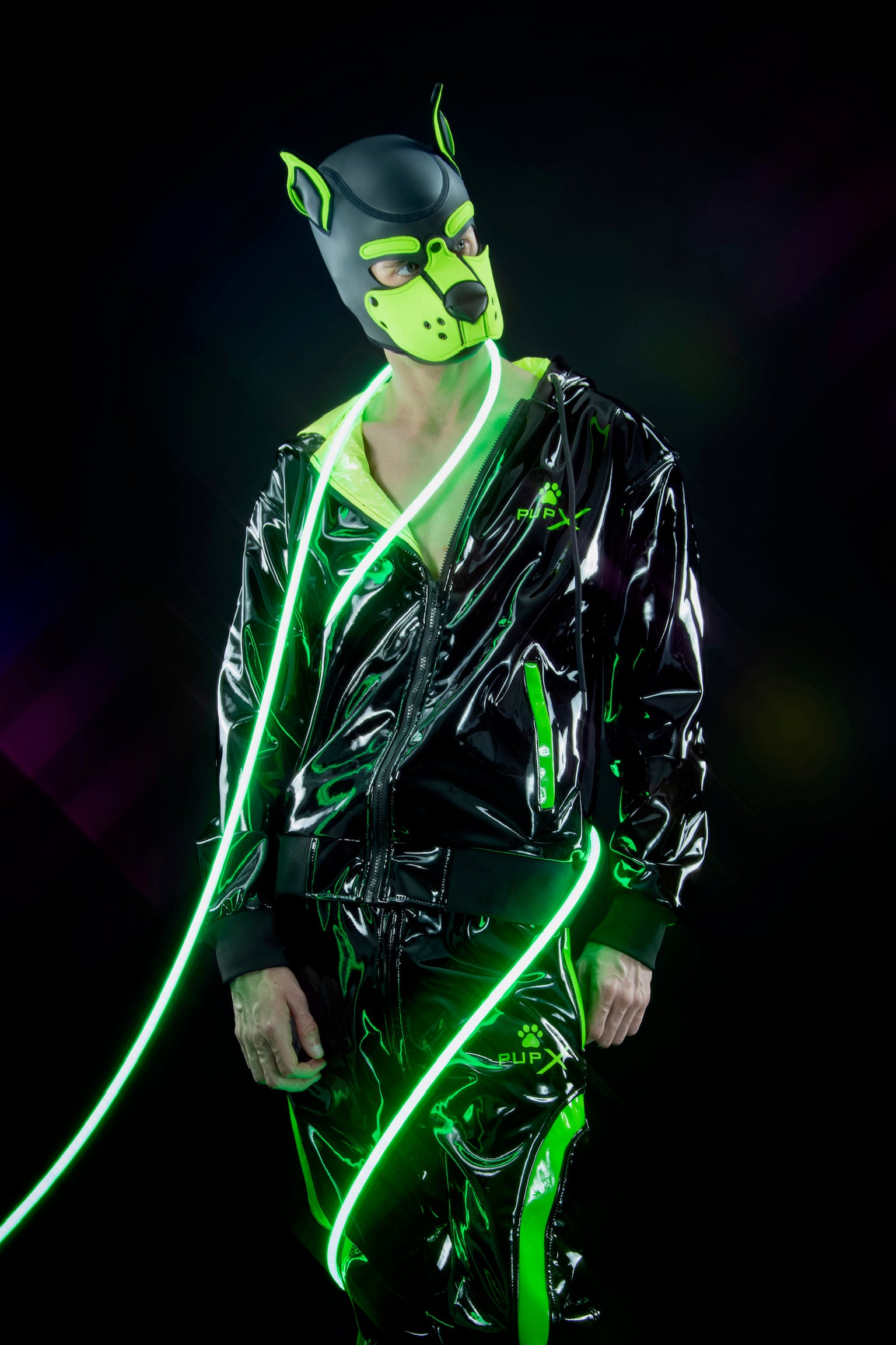 nuzzle jacket I black/green I pvc pro
