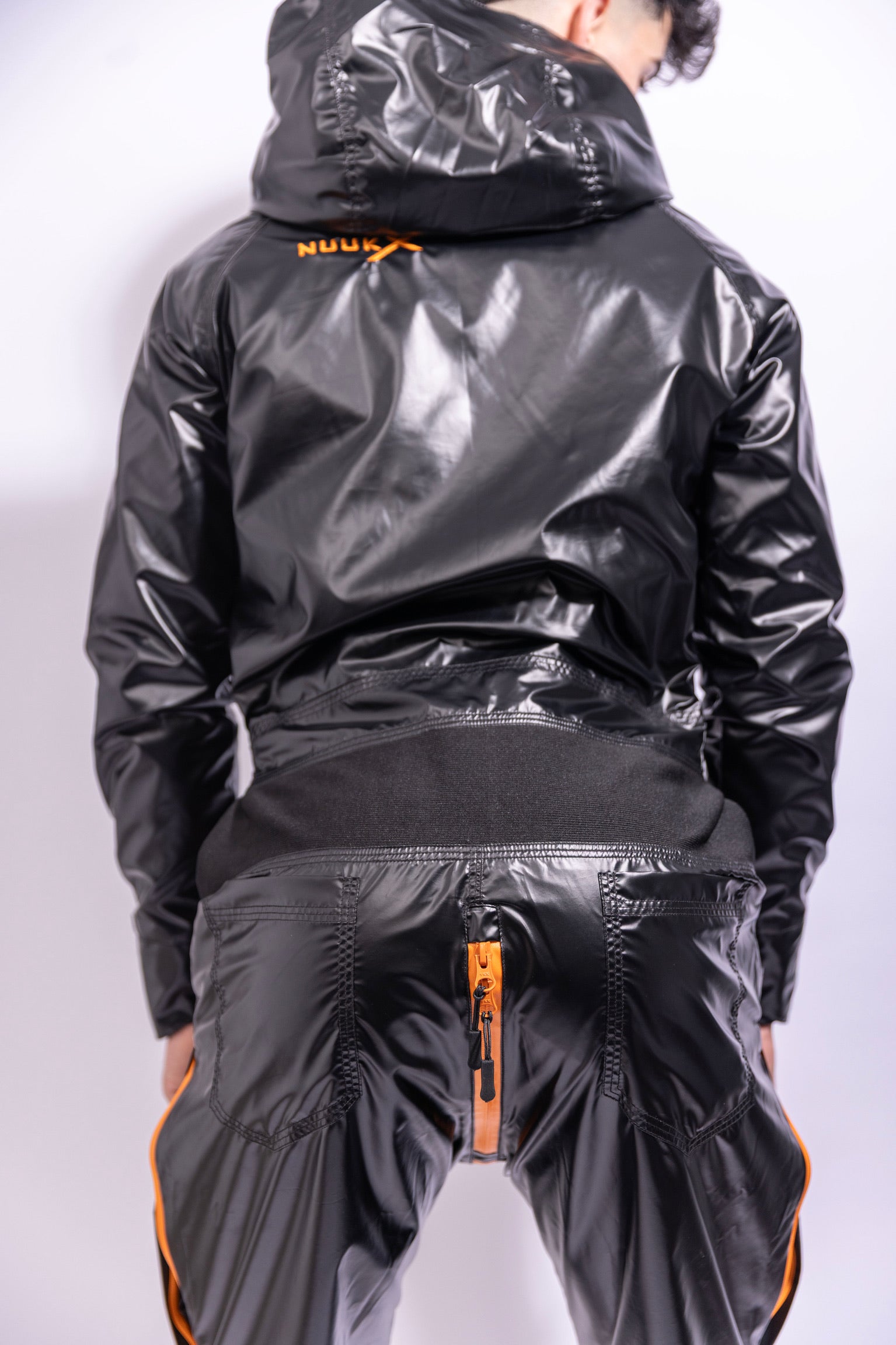 come.x.play fullsuit I iced black/neon orange I nylon pro