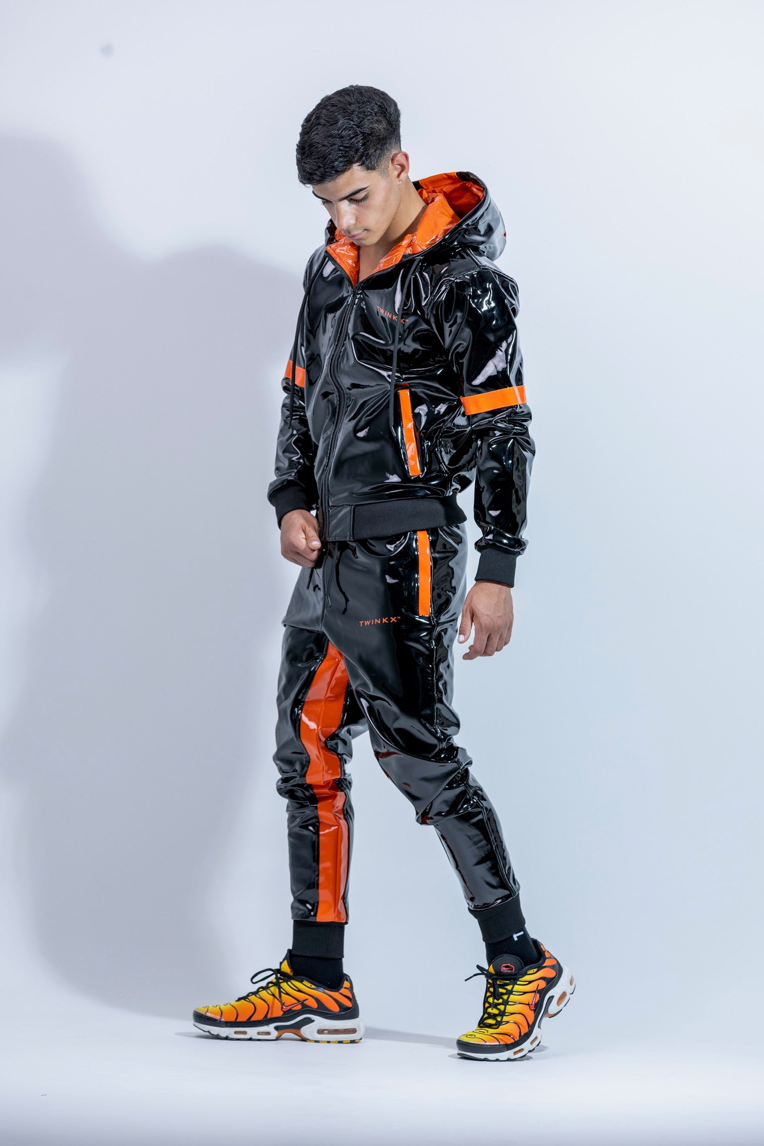 DATINGSTAR SET I BLACK/ORANGE I PVC PRO