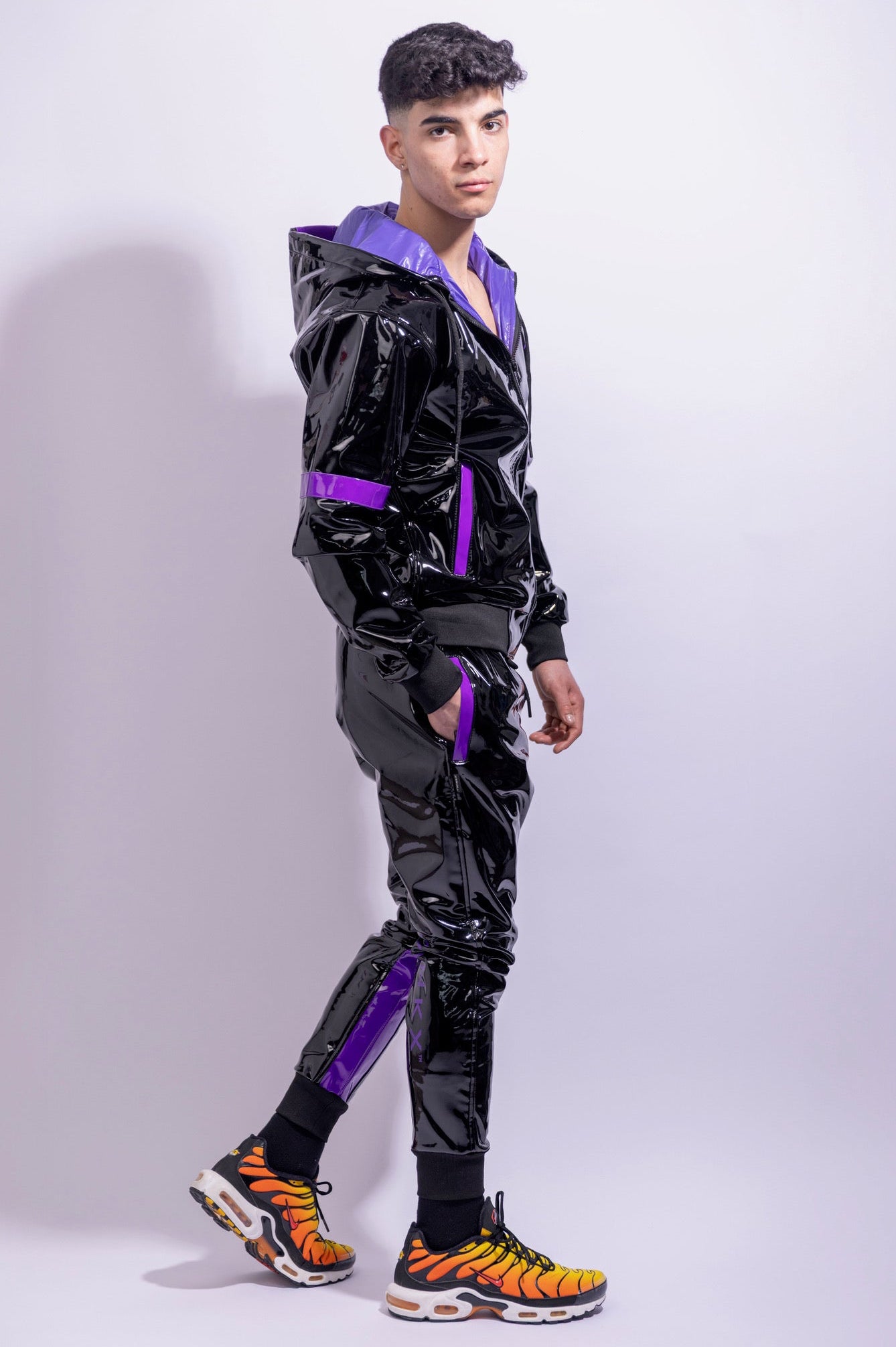 DATINGSTAR SET I BLACK/PURPLE I PVC PRO