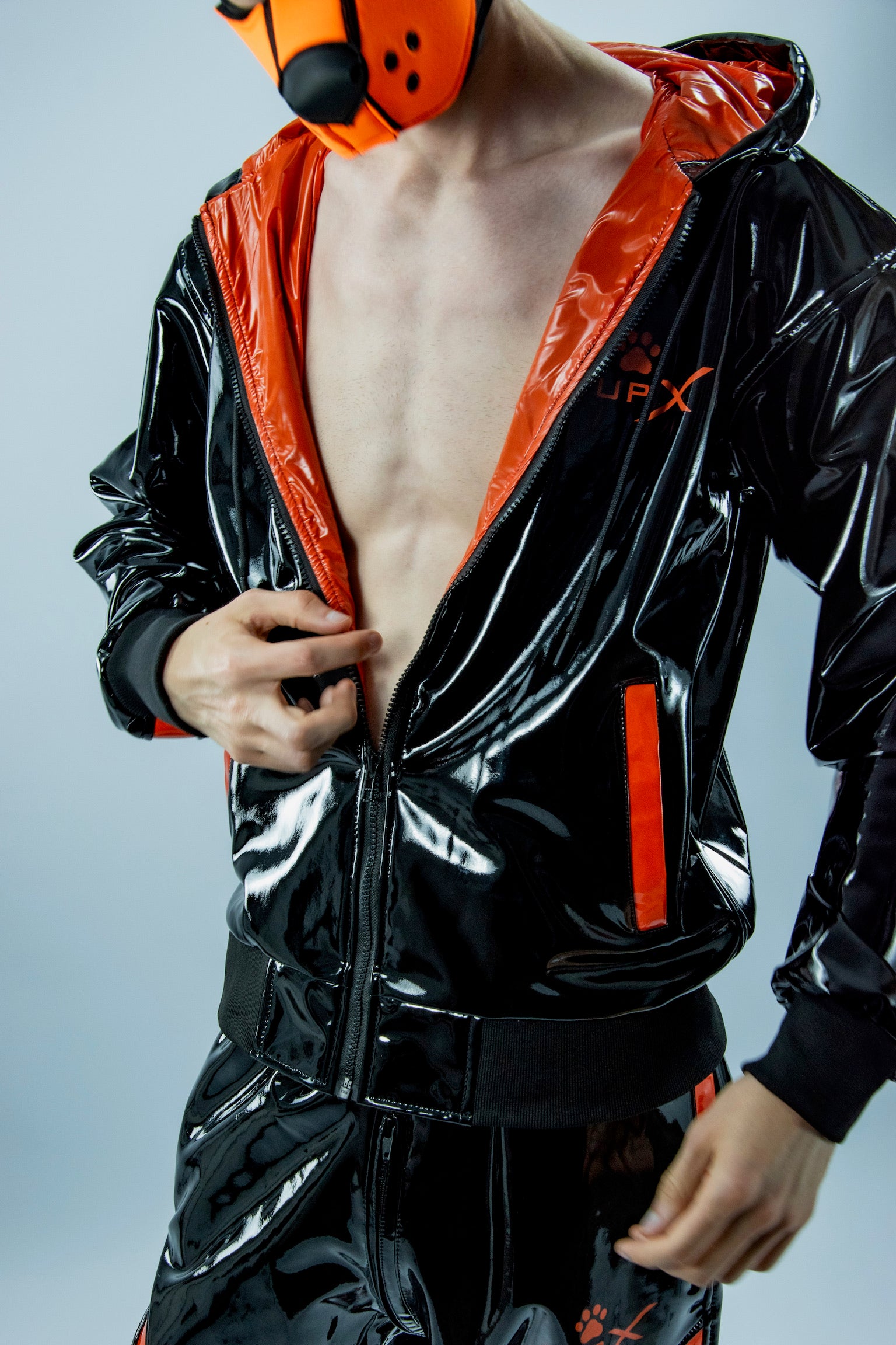 nuzzle jacket I black/neon orange I pvc pro