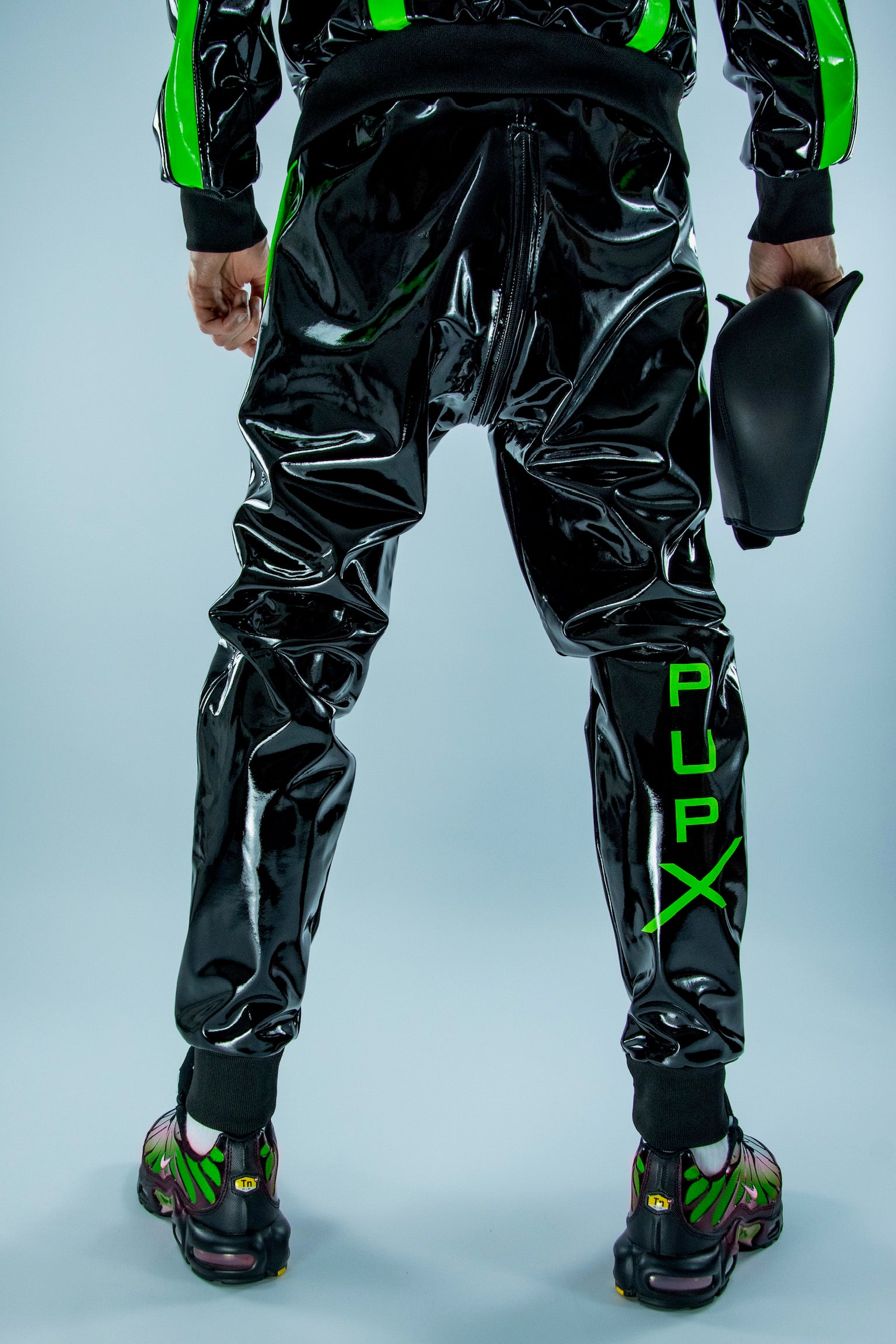 nuzzle pants I black/green I pvc pro