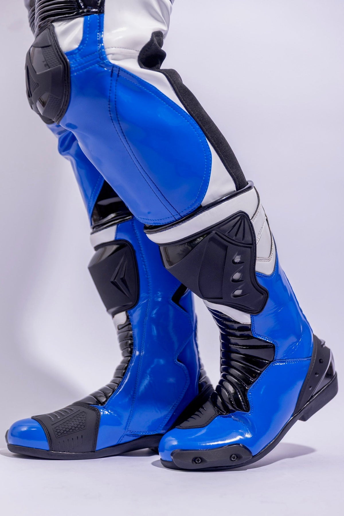 dominium racing boots I black/blue I pvc pro+