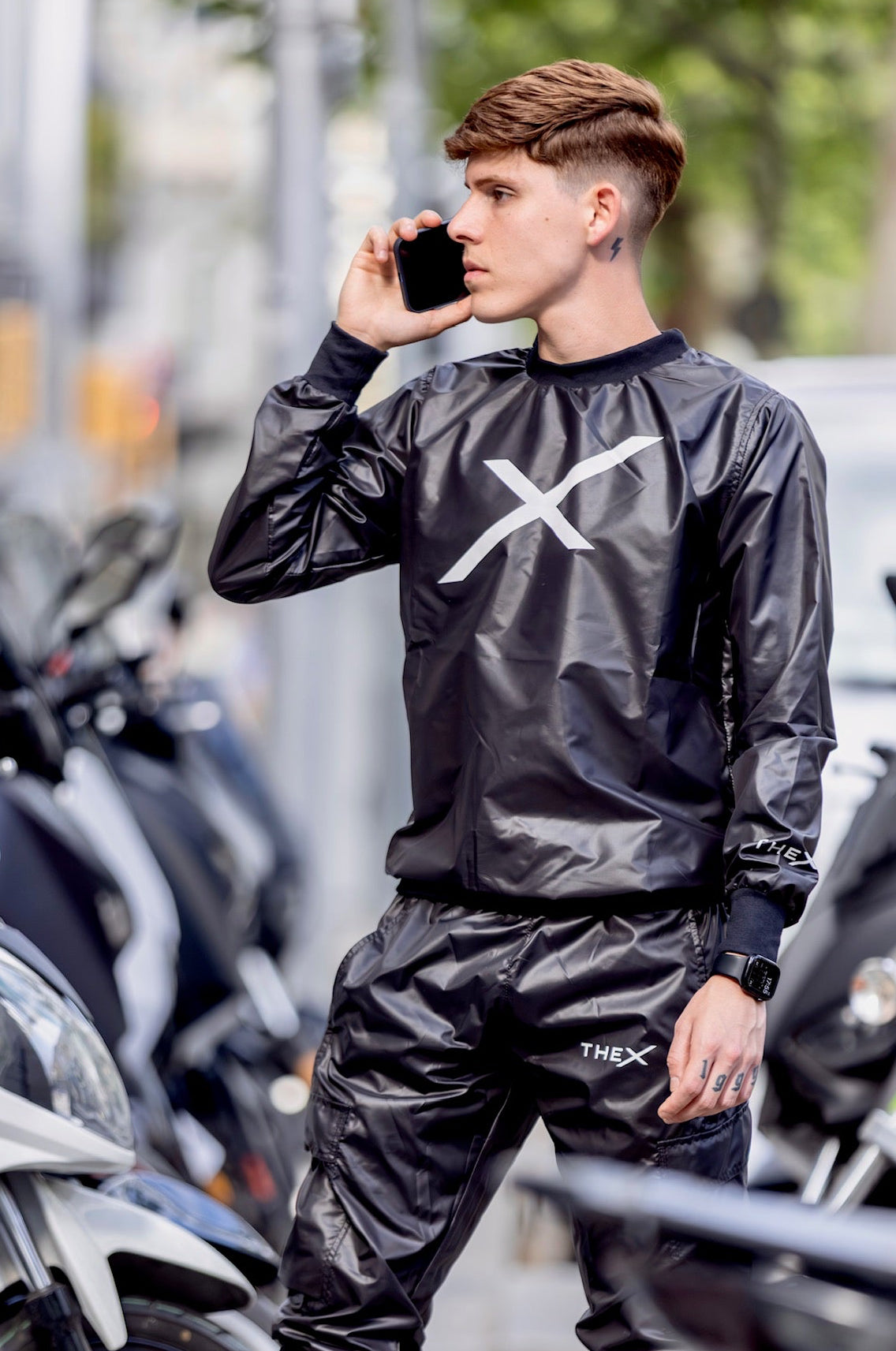 adonis pullover I black I nylon