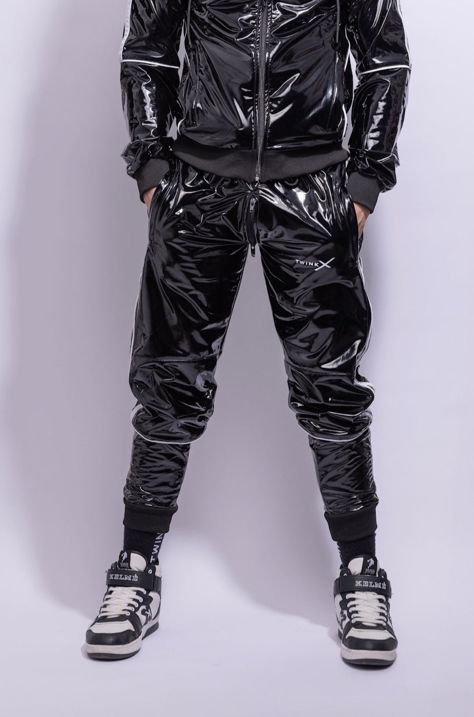 superhero pants I black/white I pvc