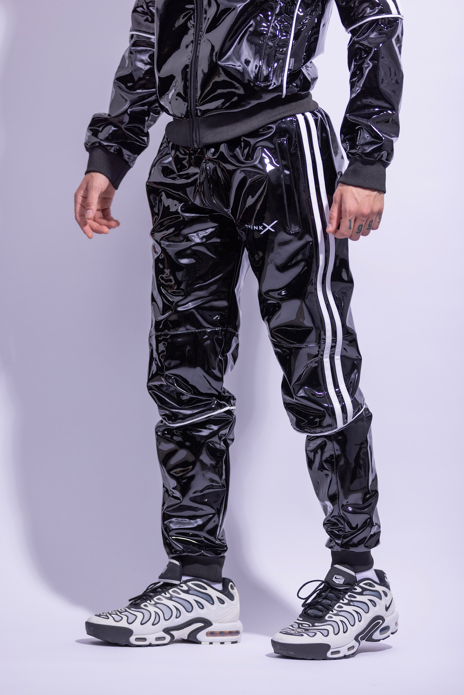 superhero pants I black/white I pvc pro