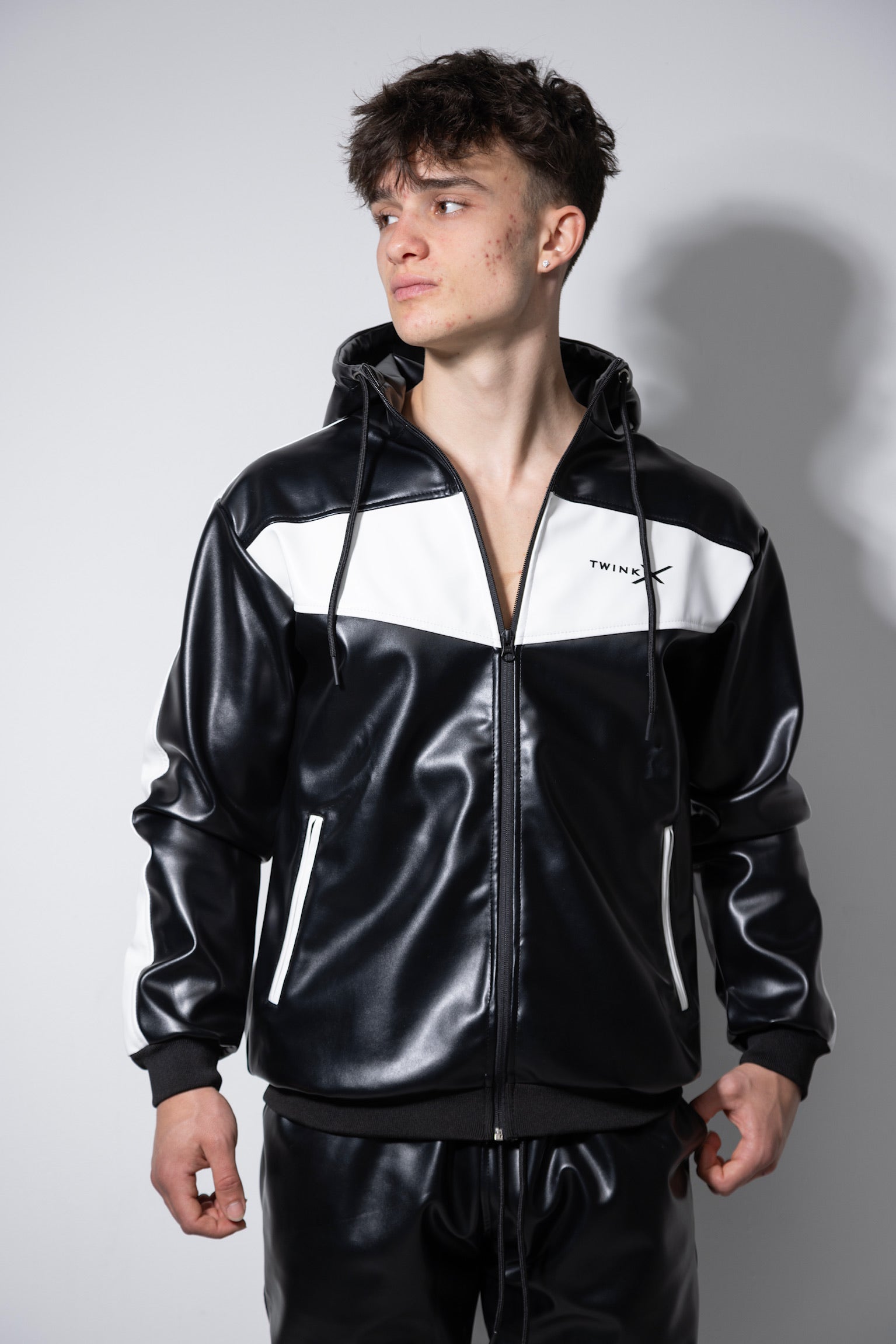 elite x night jacket I black/white I vegan leather