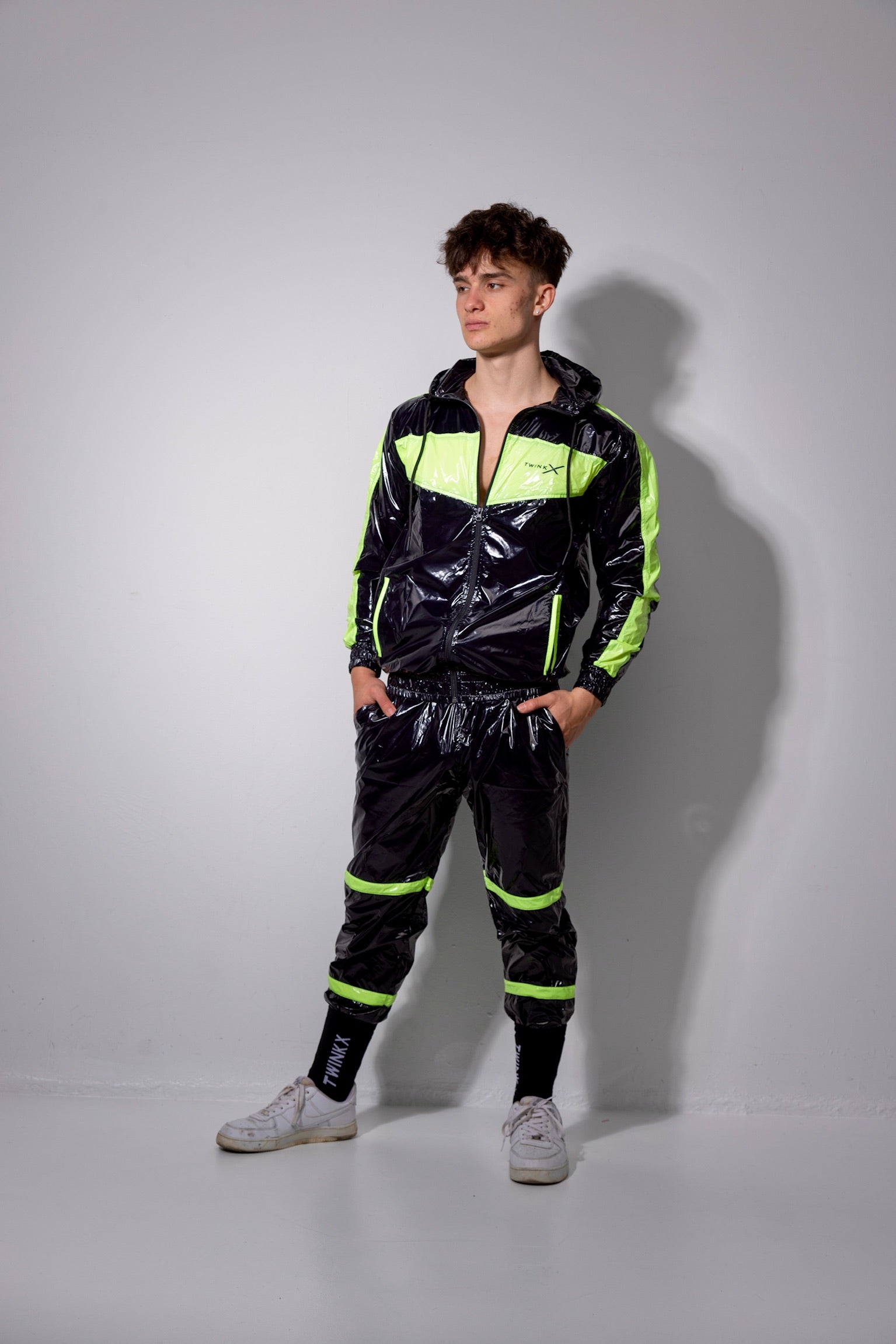 elite x party jacket I black/neon I nylon