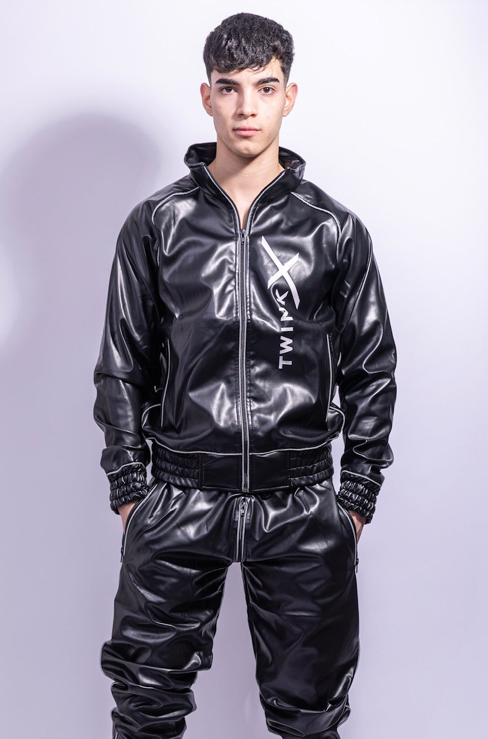 x frame jacket I black/reflective I vegan leather