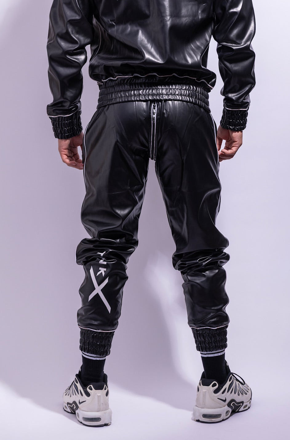 x frame pants I black/white I vegan leather