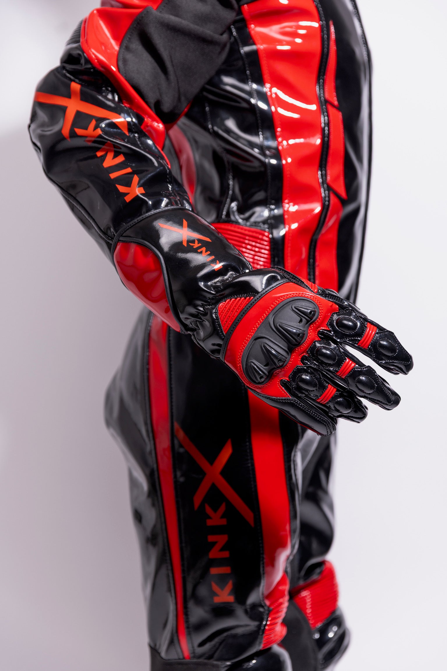 infernum gloves I black/red I pvc pro+