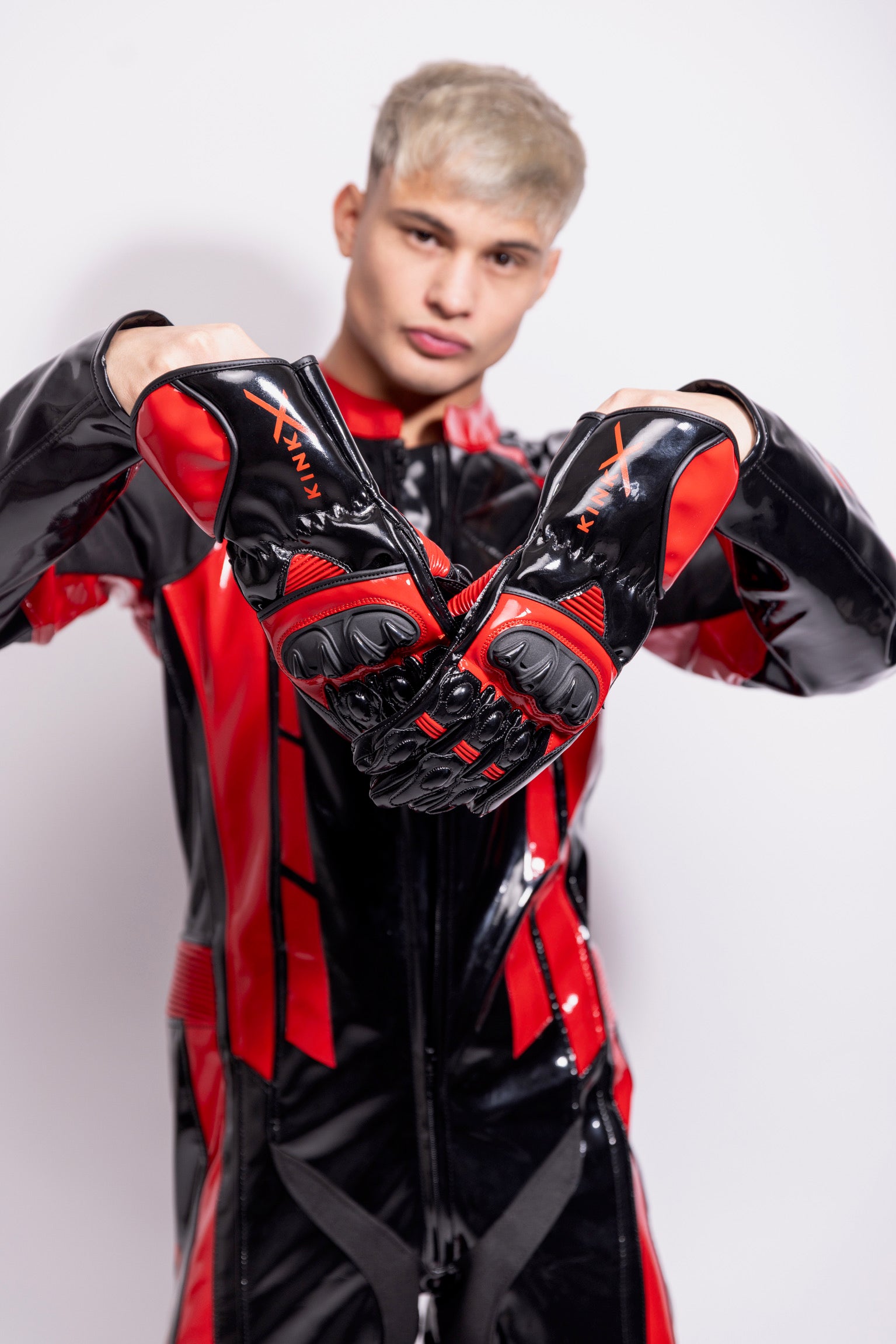 infernum gloves I black/red I pvc pro+