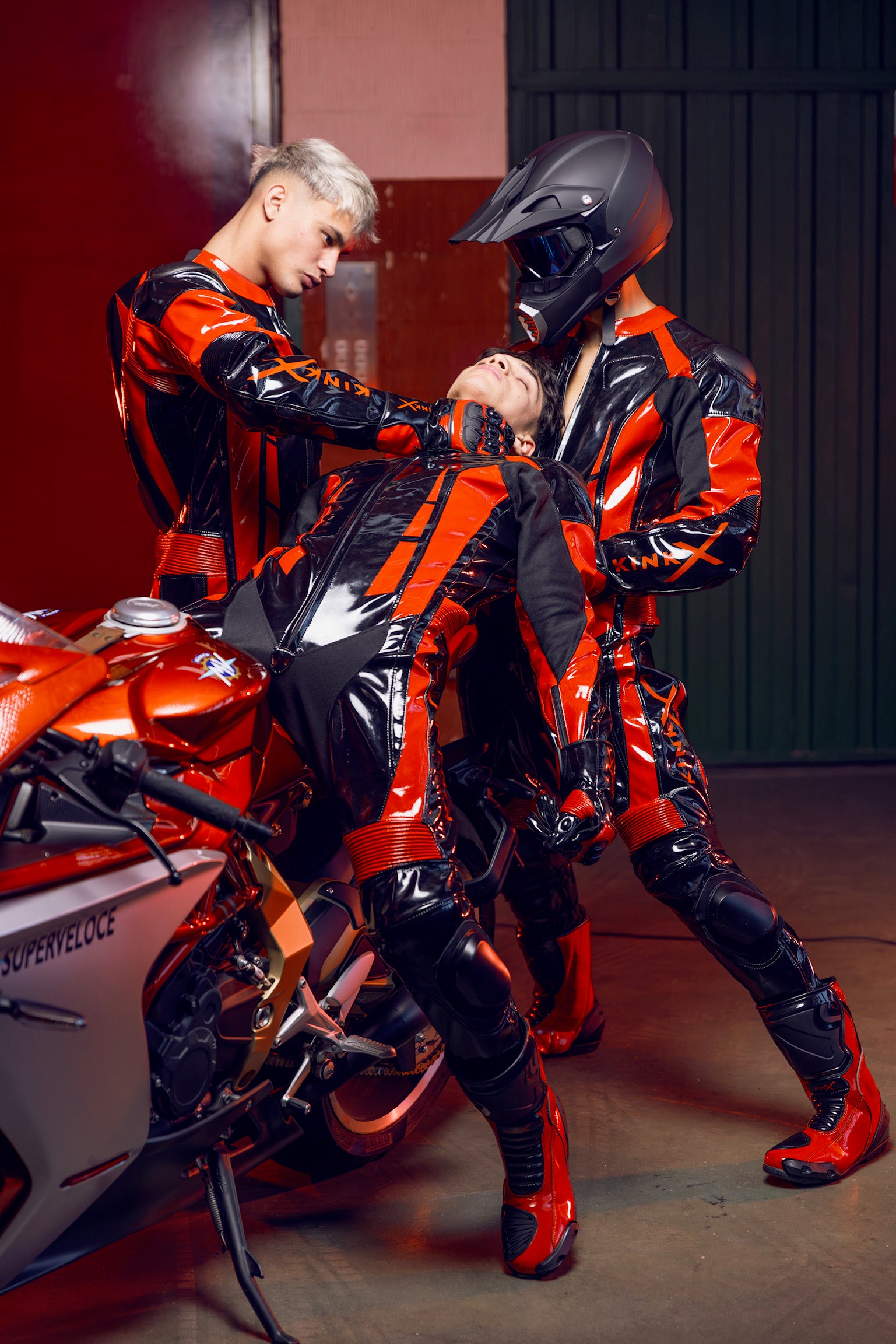 infernum fullsuit I black/red I pvc pro+