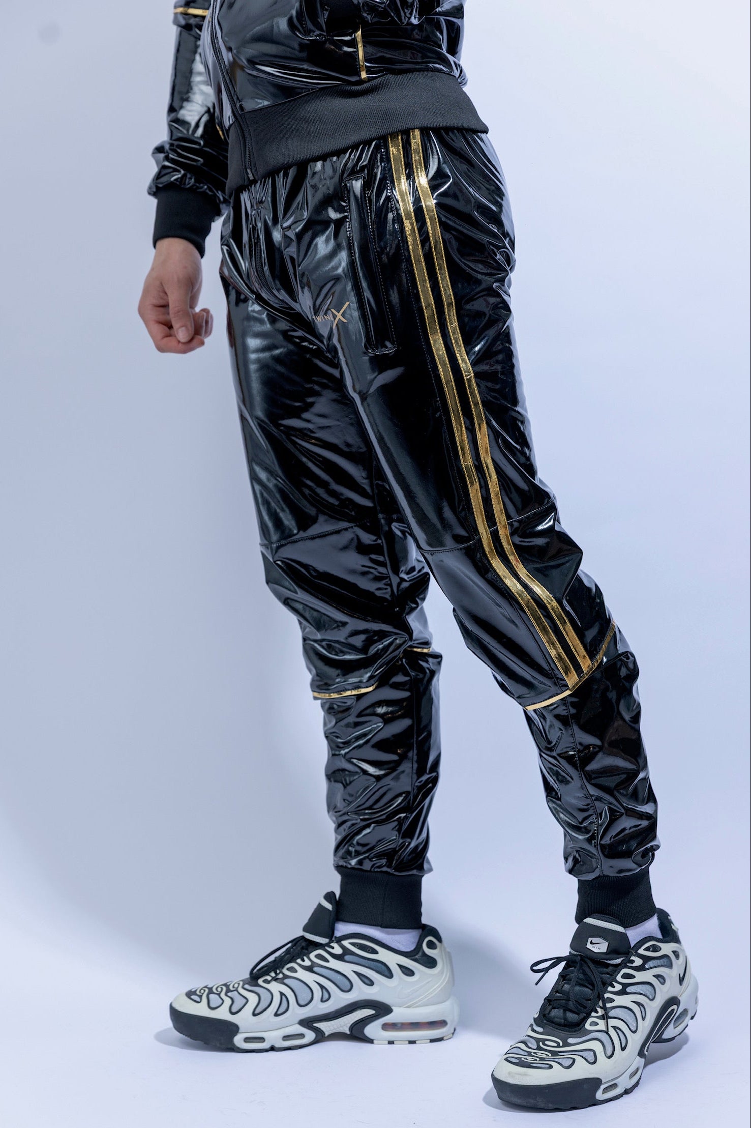 superhero pants I black/gold I pvc